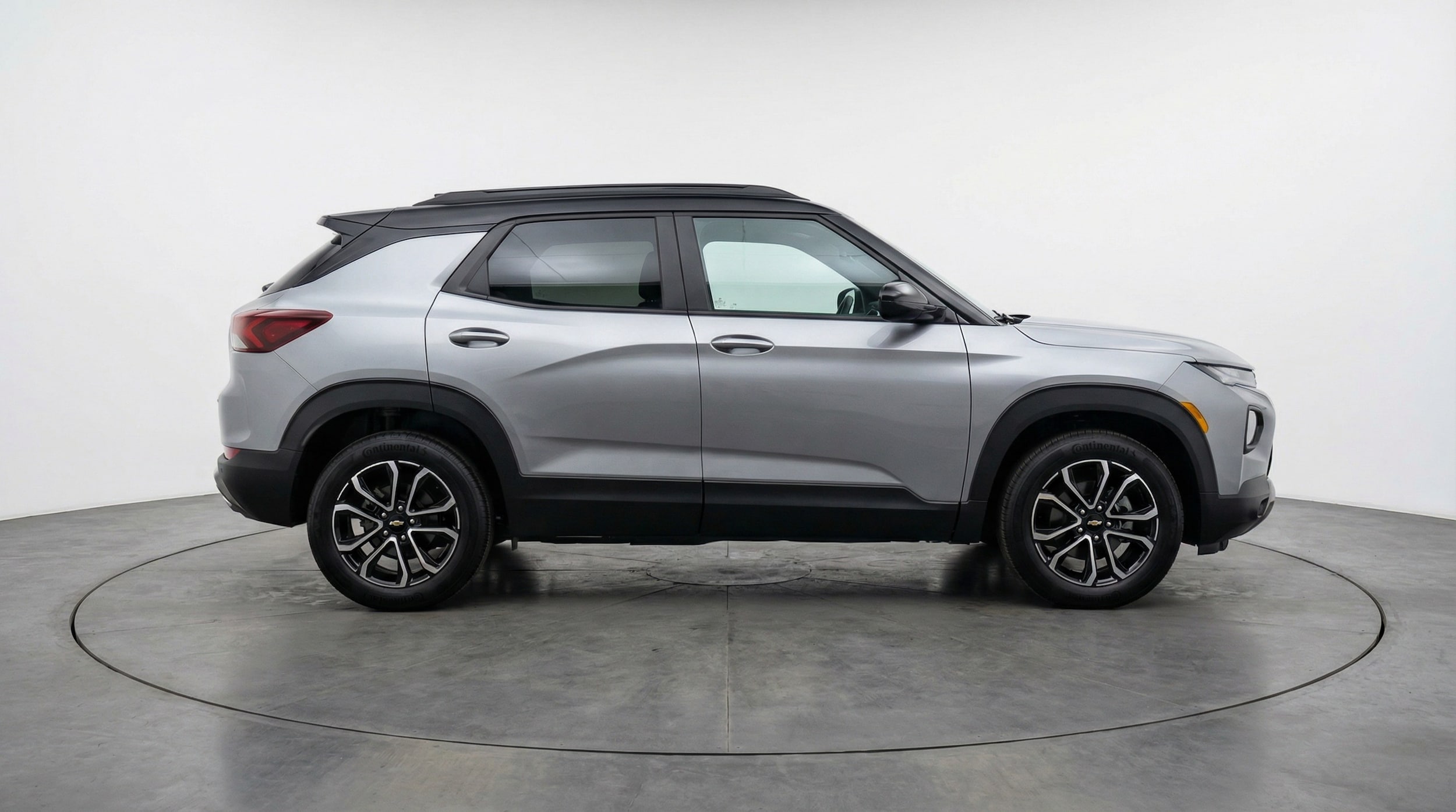 Thumbnail: 2025 Chevrolet TrailBlazer - 8