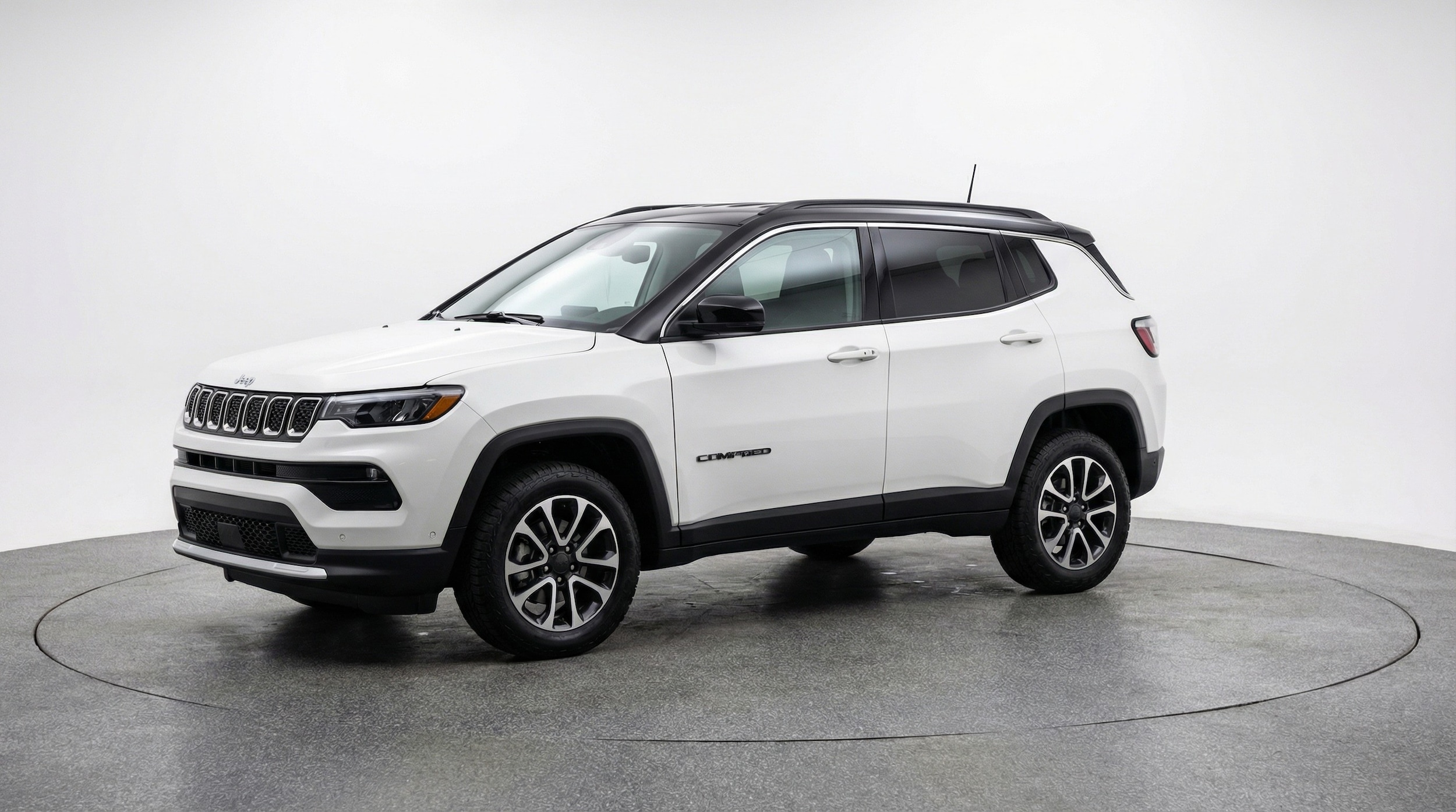 Thumbnail: 2025 Jeep Compass - 3
