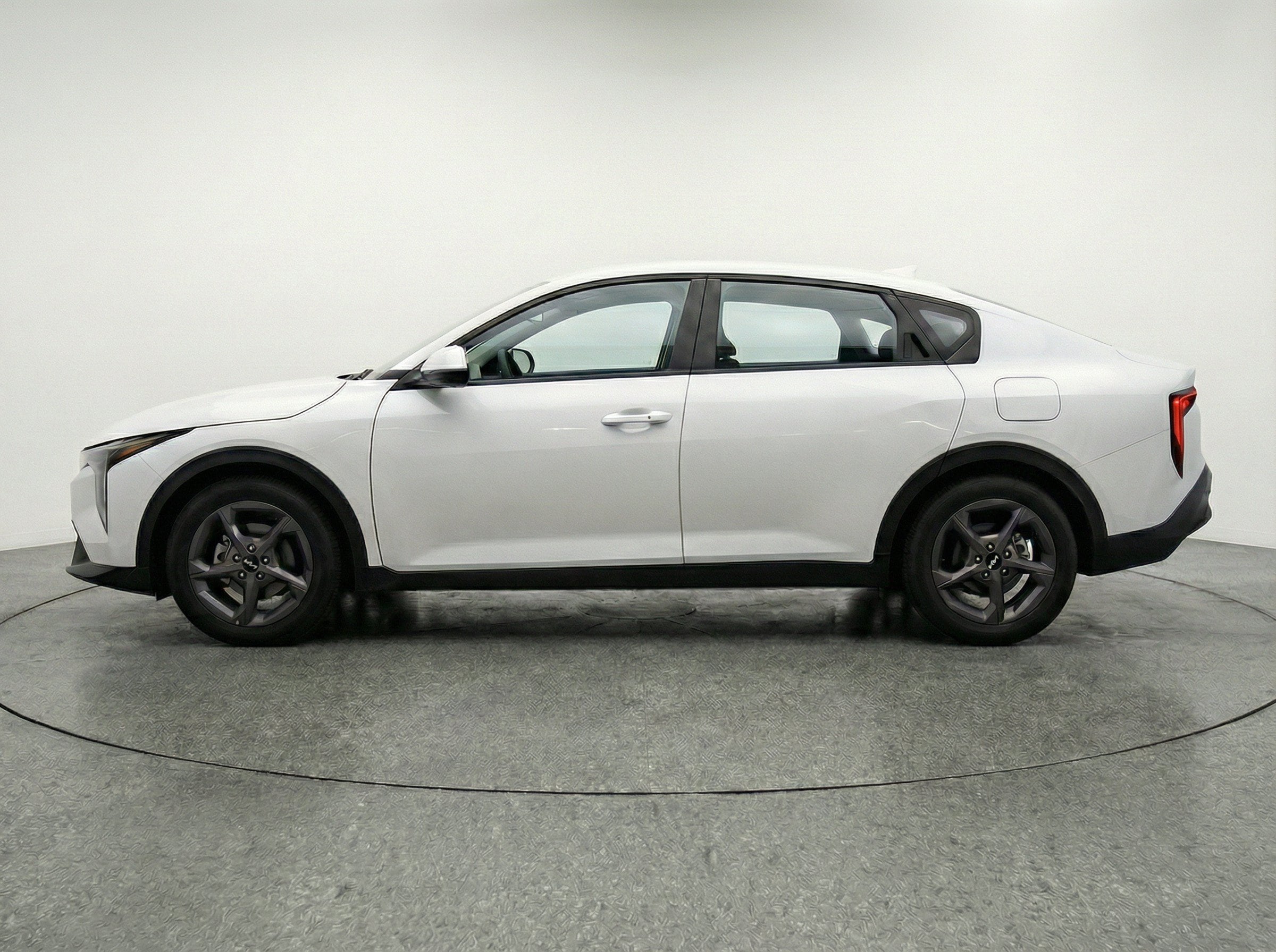 Thumbnail: 2025 Kia K4 - 5