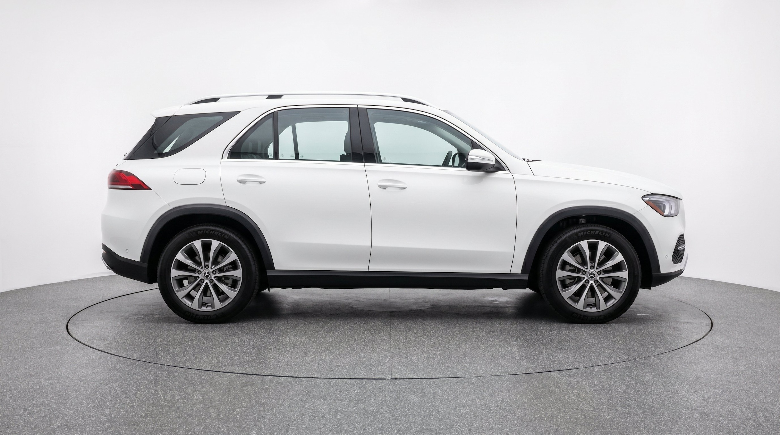 Thumbnail: 2026 Mercedes-Benz GLE - 11
