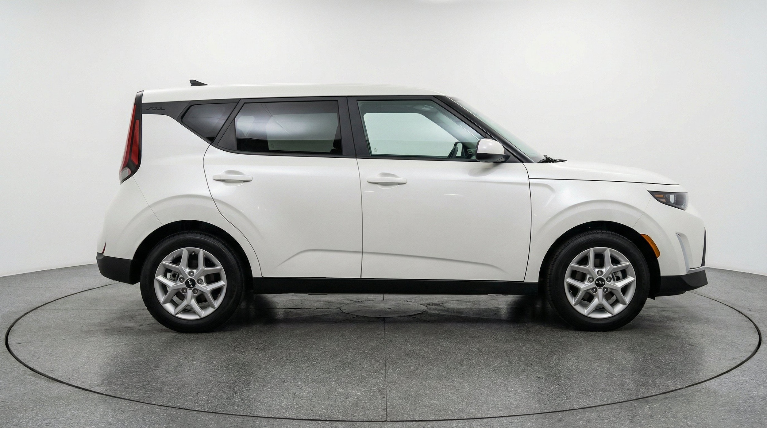 Thumbnail: 2025 Kia Soul - 11