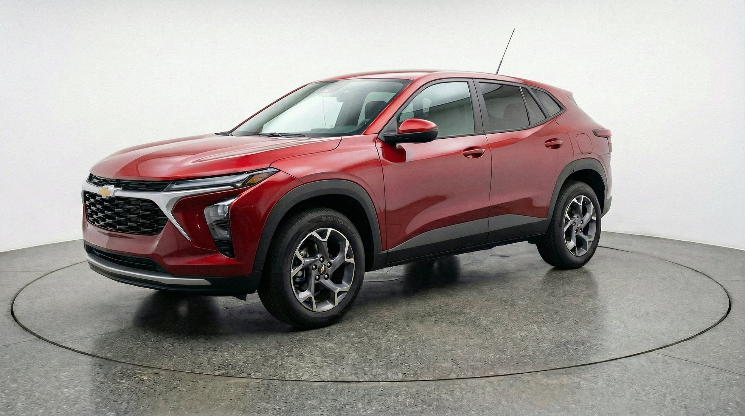 Thumbnail: 2025 Chevrolet Trax - 3