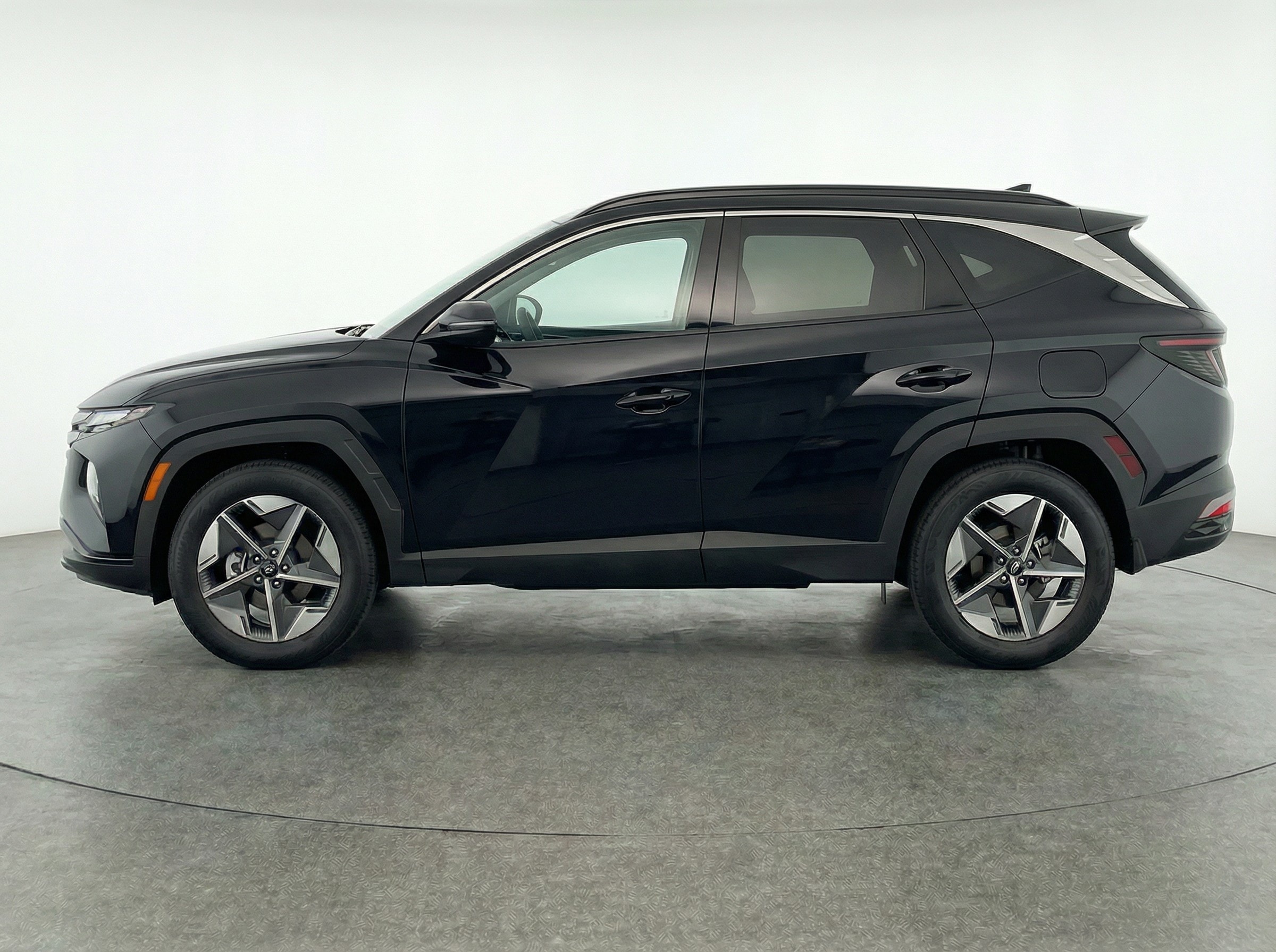 Thumbnail: 2025 Hyundai Tucson - 4