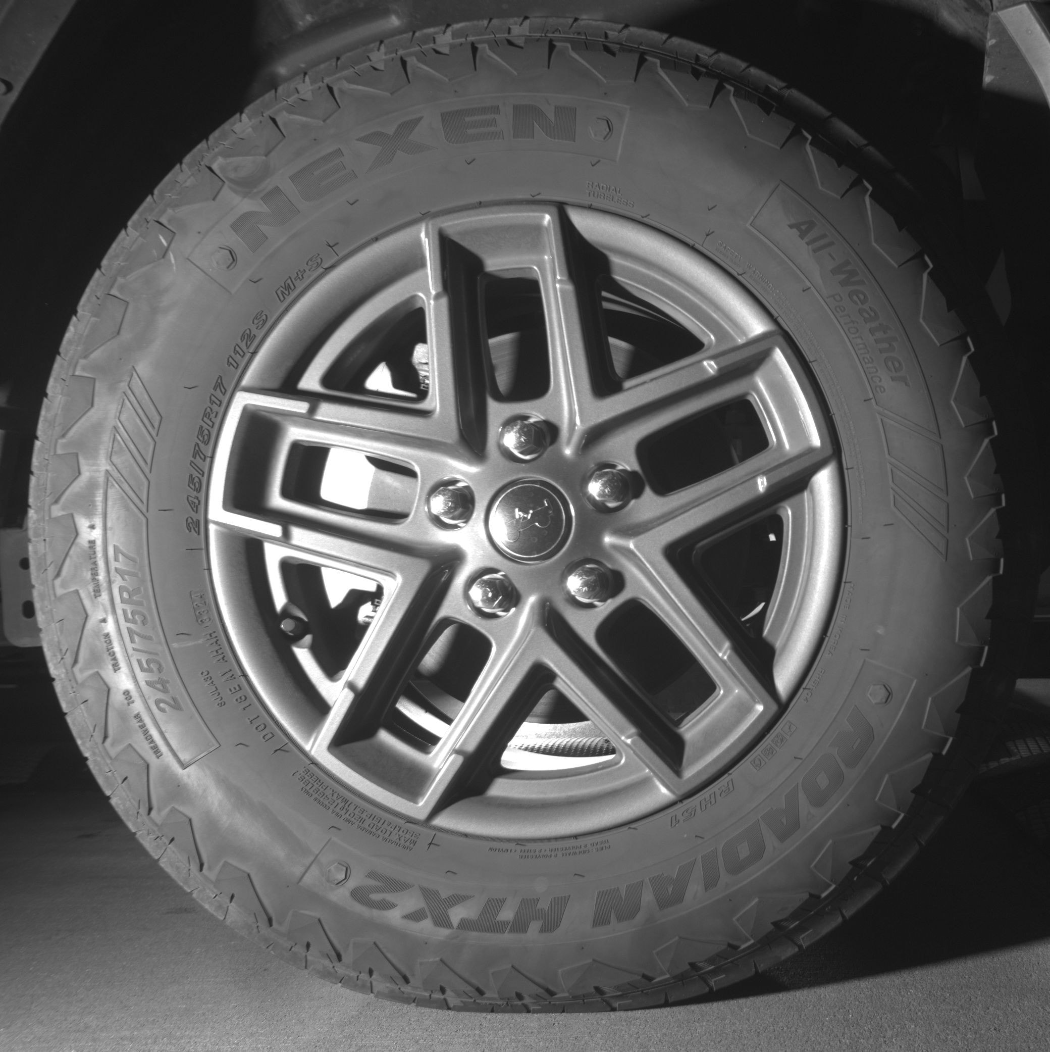 Thumbnail: 2025 Jeep Wrangler - 10