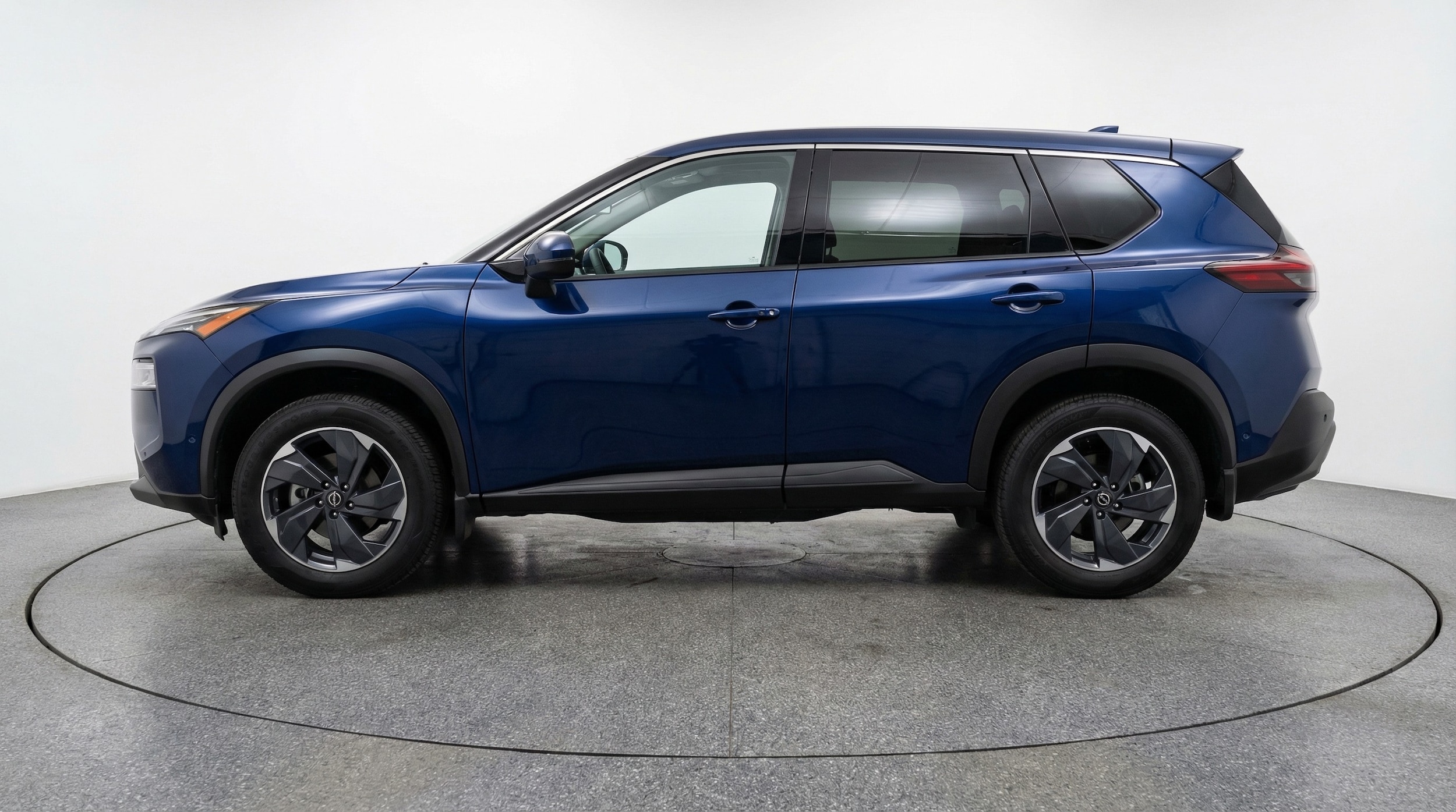 Thumbnail: 2025 Nissan Rogue - 4