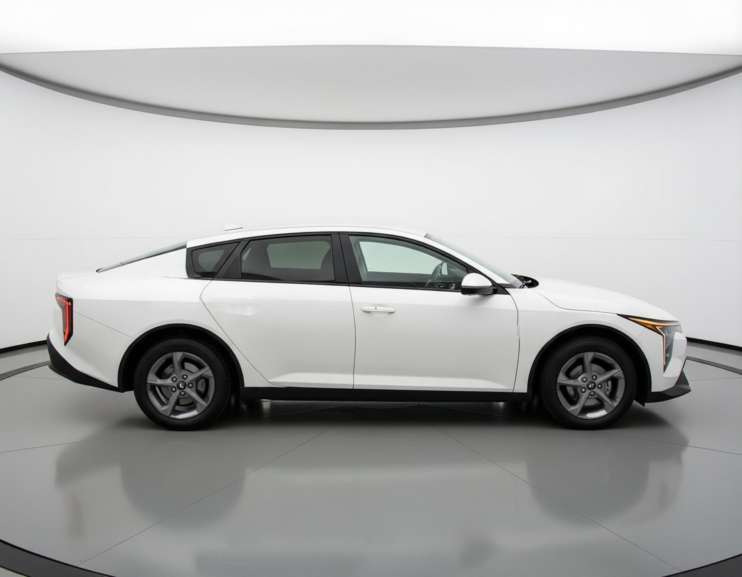 Thumbnail: 2025 Kia K4 - 8