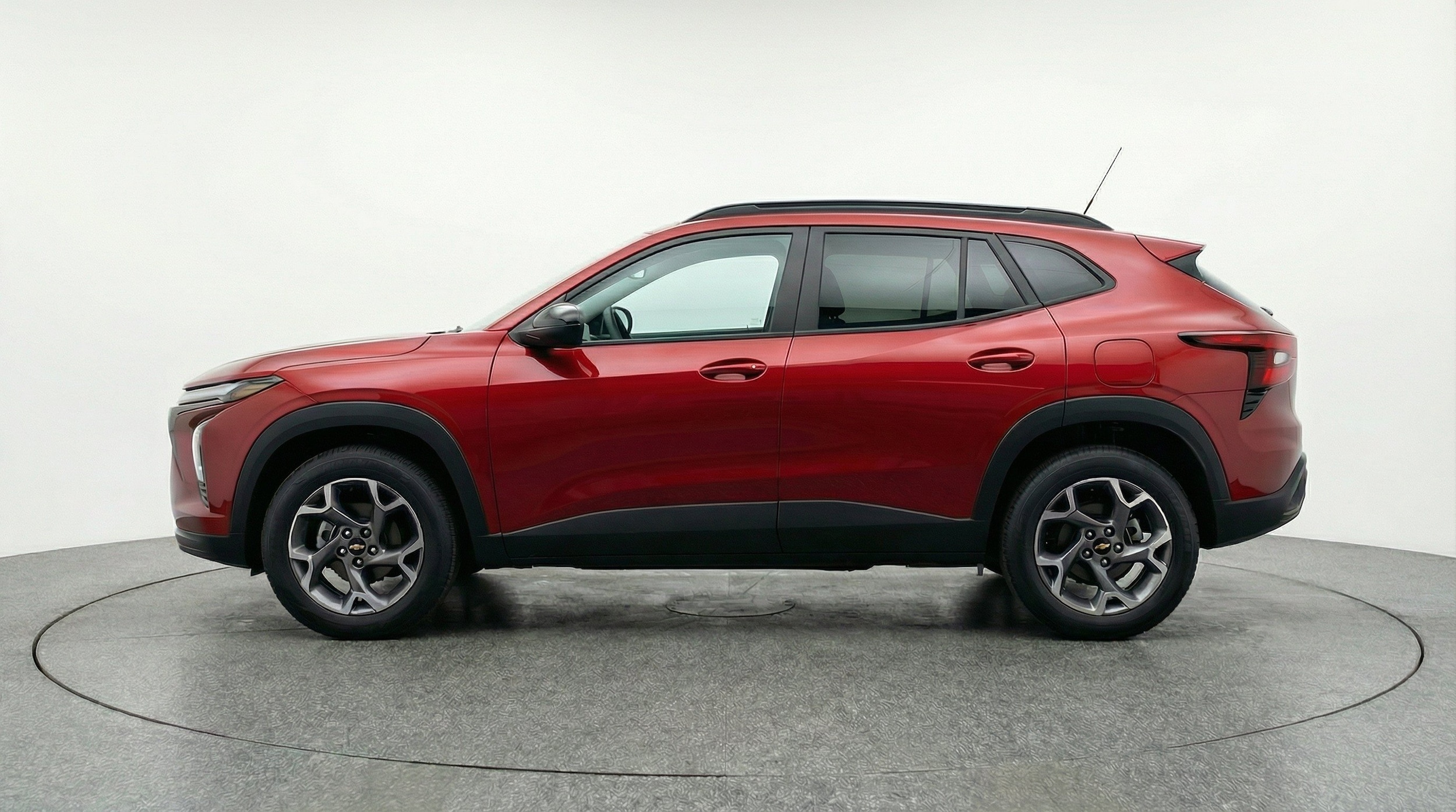 Thumbnail: 2025 Chevrolet Trax - 5