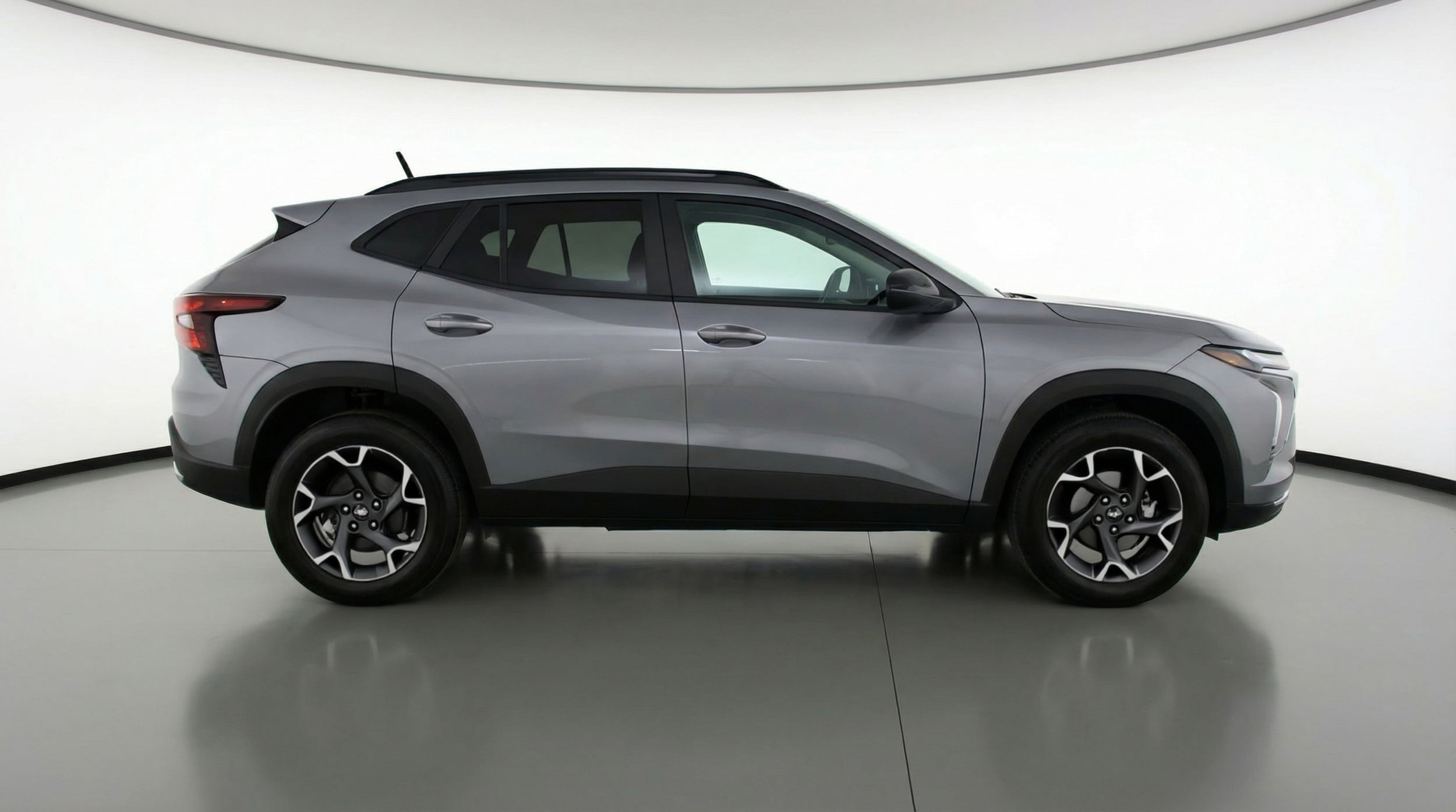 Thumbnail: 2025 Chevrolet Trax - 8