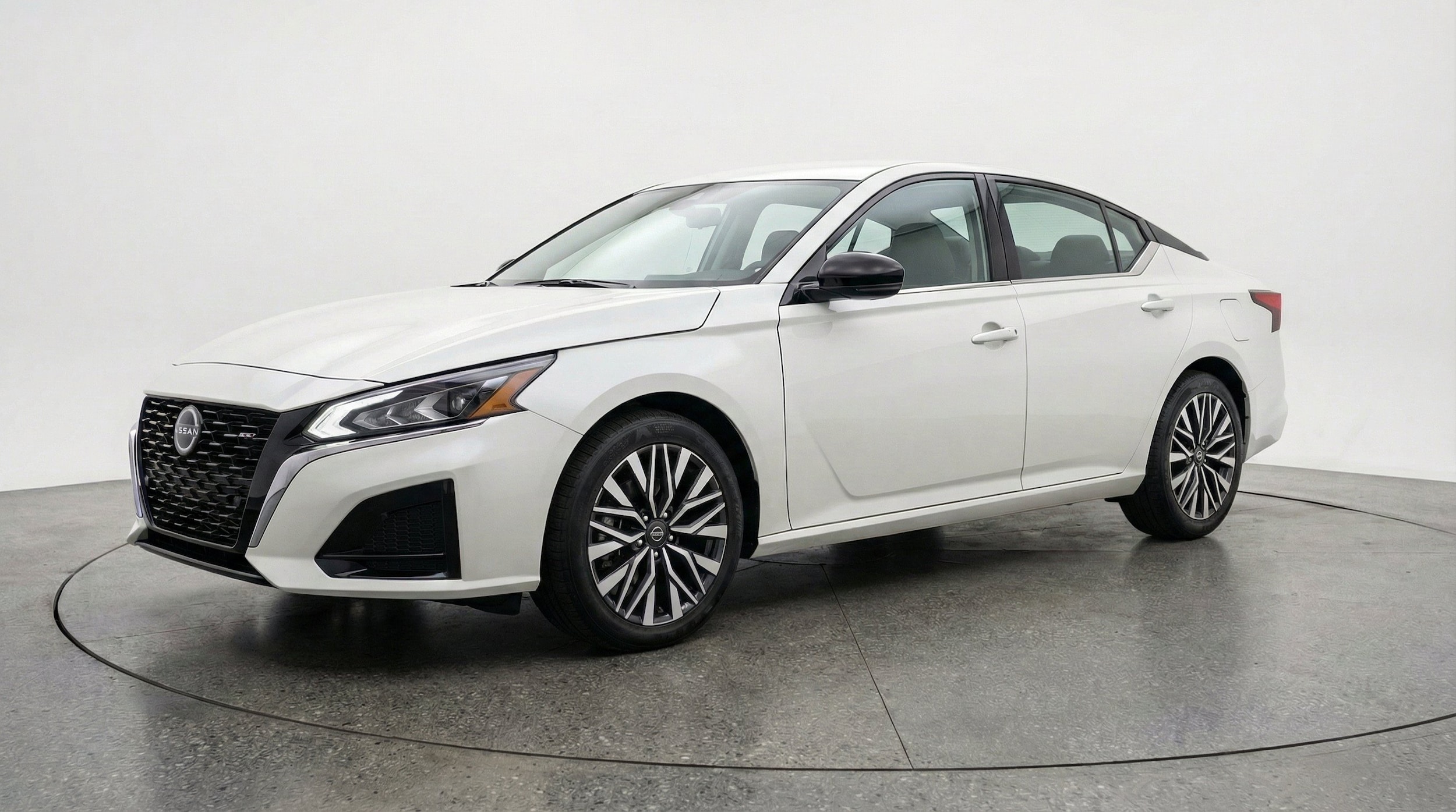 Thumbnail: 2026 Nissan Altima - 3