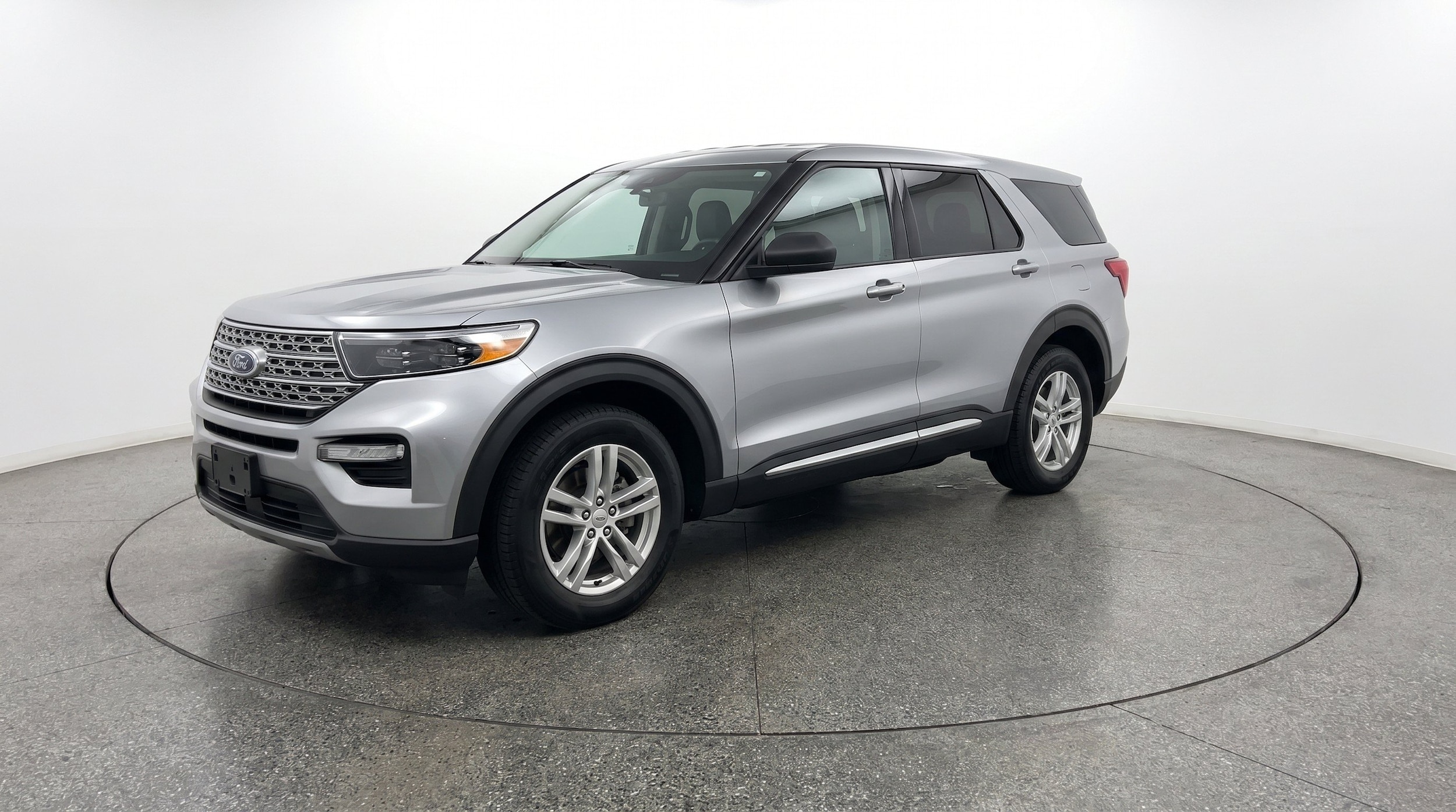 Thumbnail: 2024 Ford Explorer - 3