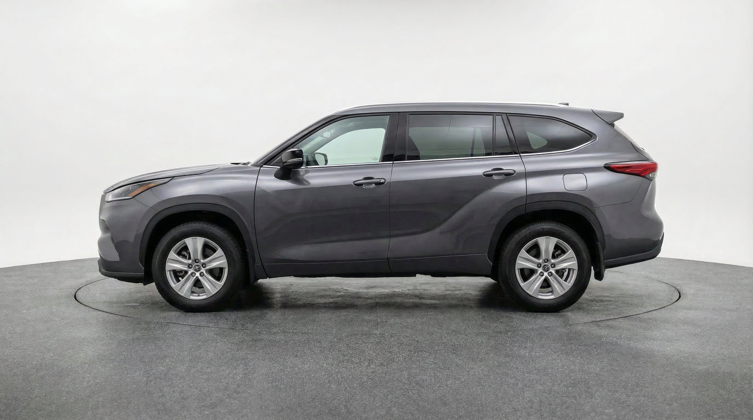 Thumbnail: 2025 Toyota Highlander - 5