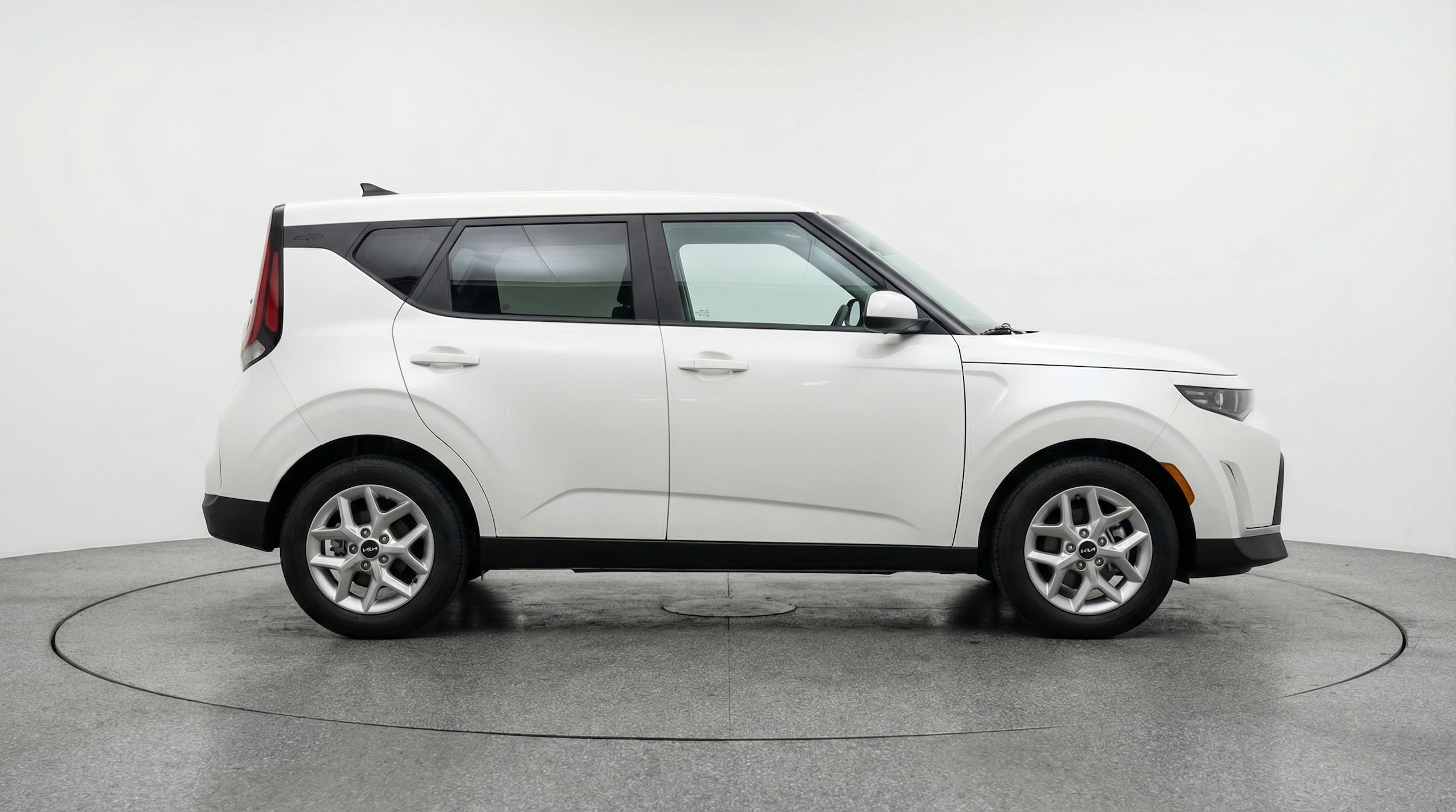 Thumbnail: 2025 Kia Soul - 8