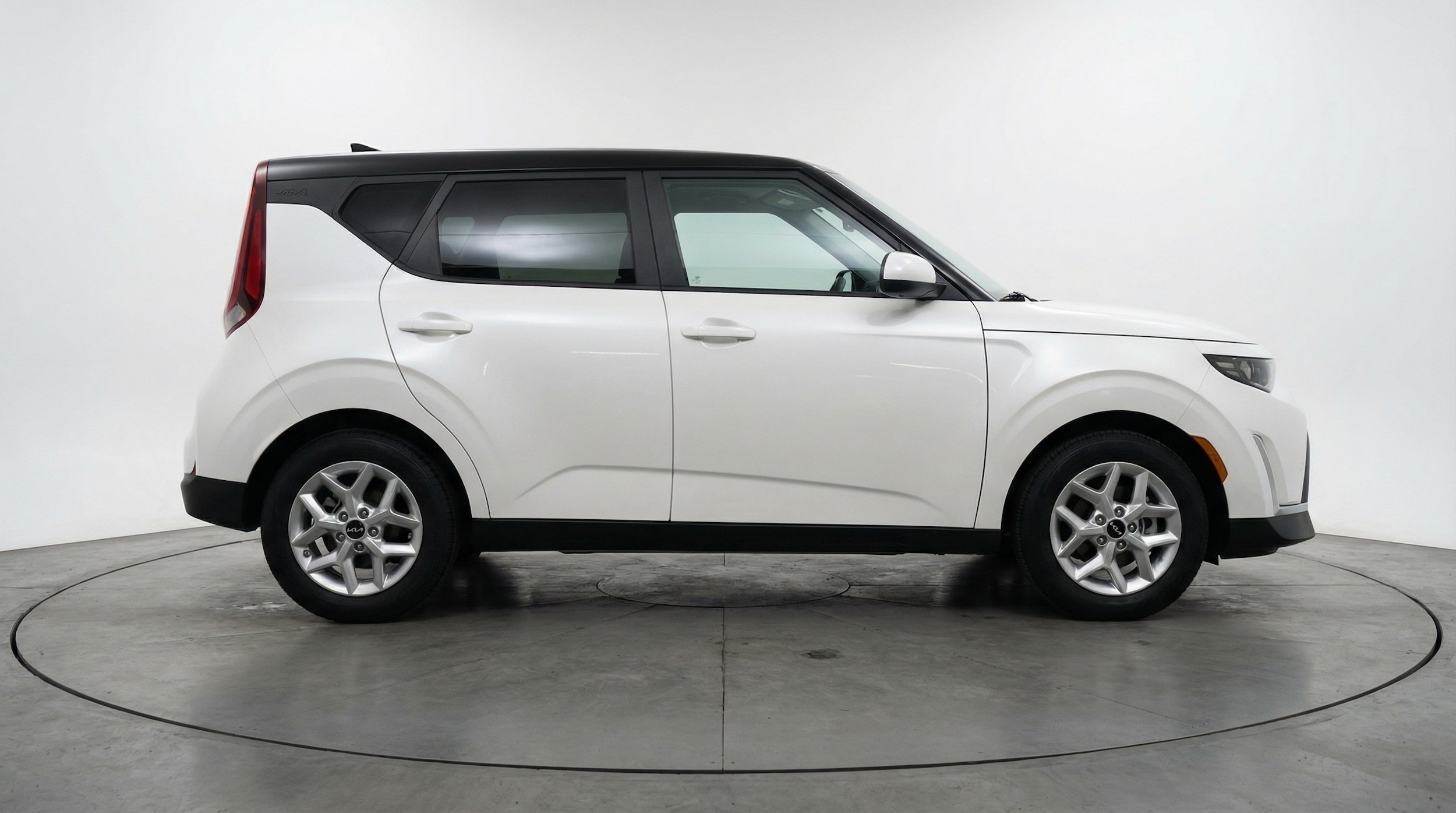 Thumbnail: 2025 Kia Soul - 8