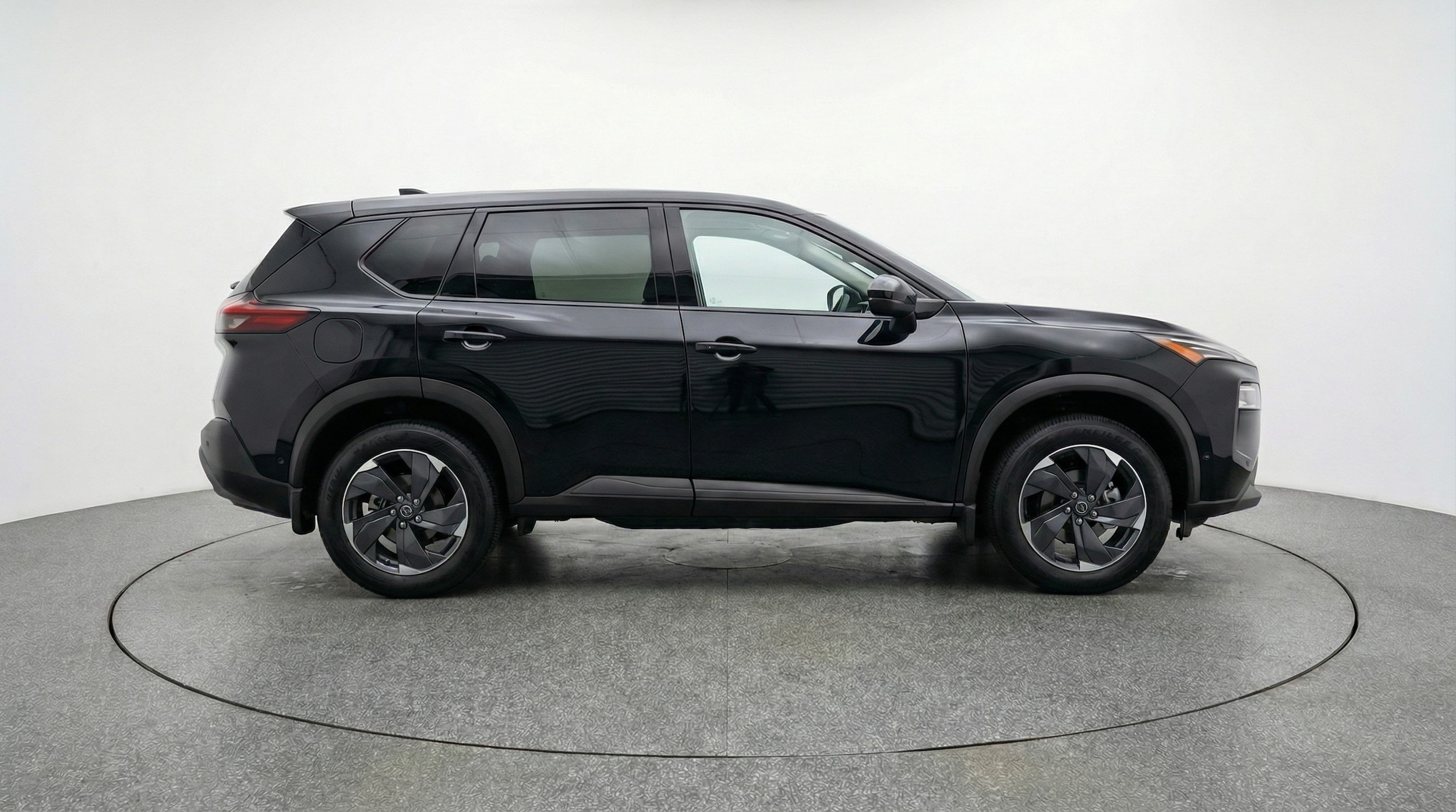 Thumbnail: 2025 Nissan Rogue - 8