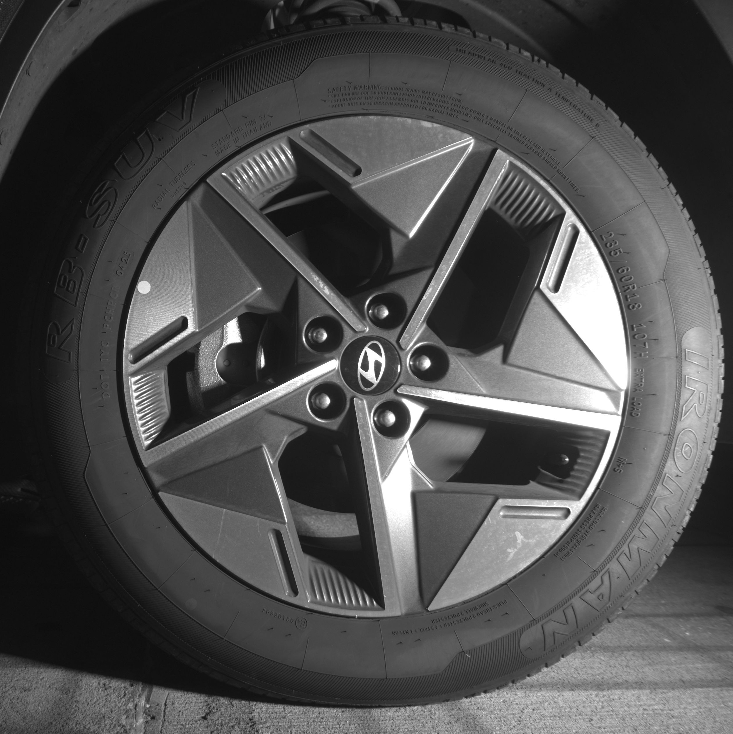 Thumbnail: 2025 Hyundai Tucson - 9