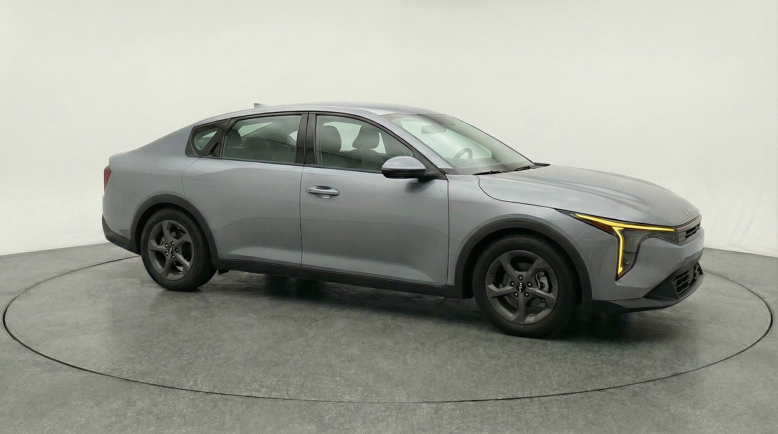 Thumbnail: 2025 Kia K4 - 1