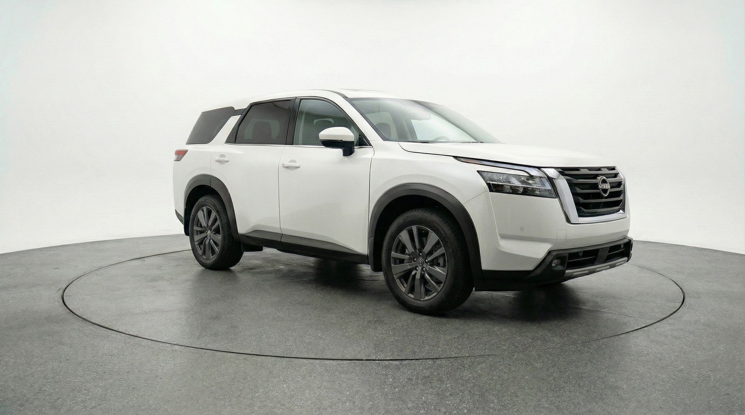 Thumbnail: 2025 Nissan Pathfinder - 1