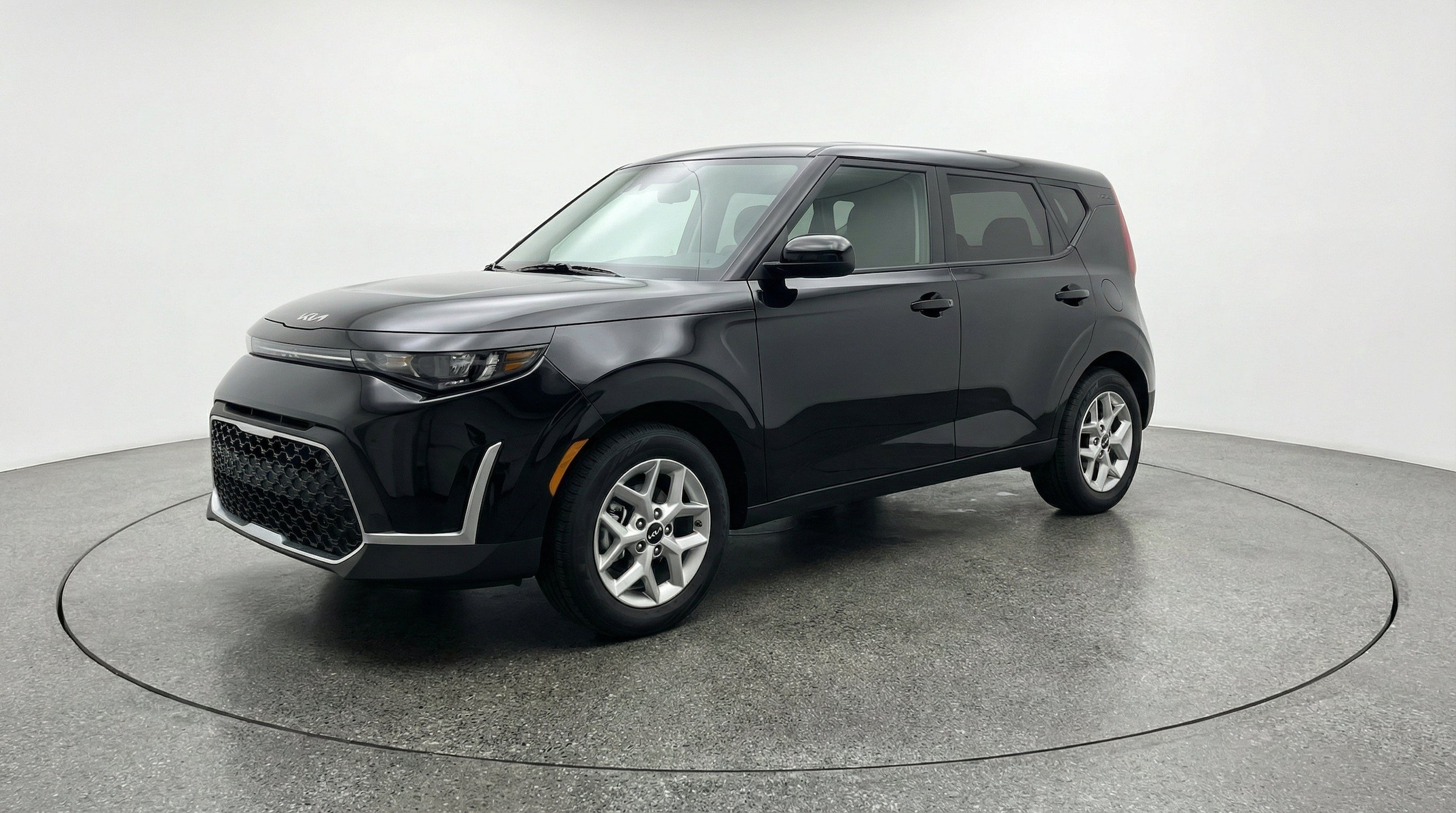 Thumbnail: 2025 Kia Soul - 3