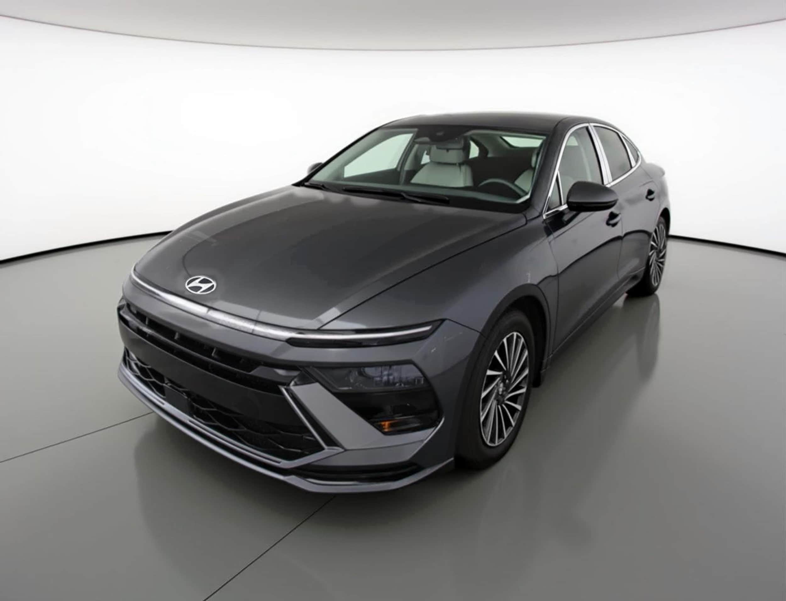 Thumbnail: 2025 Hyundai Sonata - 3