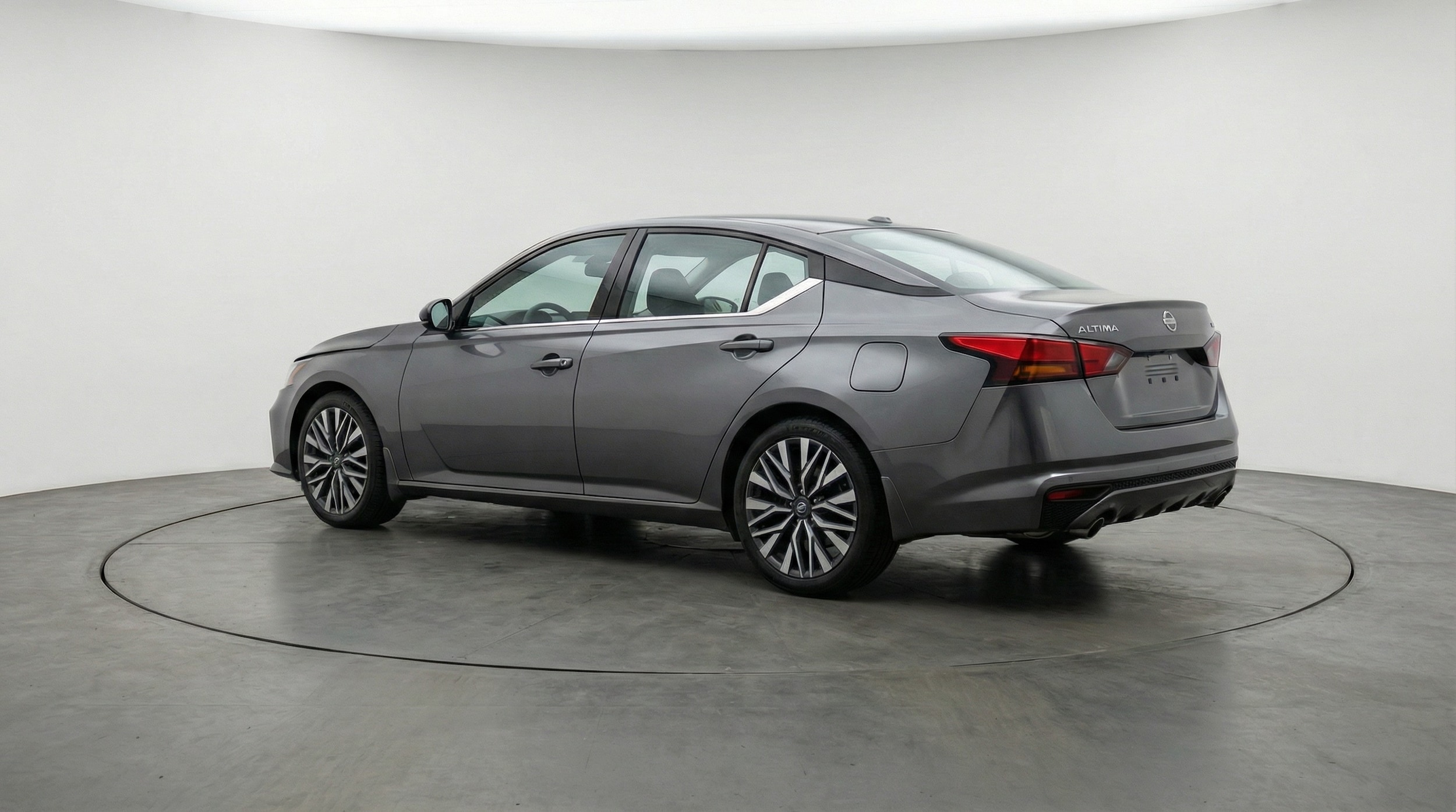 Thumbnail: 2025 Nissan Altima - 5