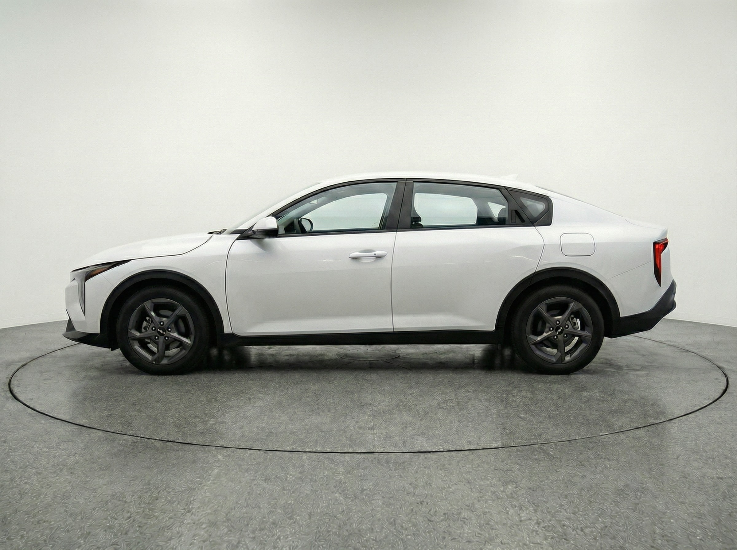 Thumbnail: 2025 Kia K4 - 4