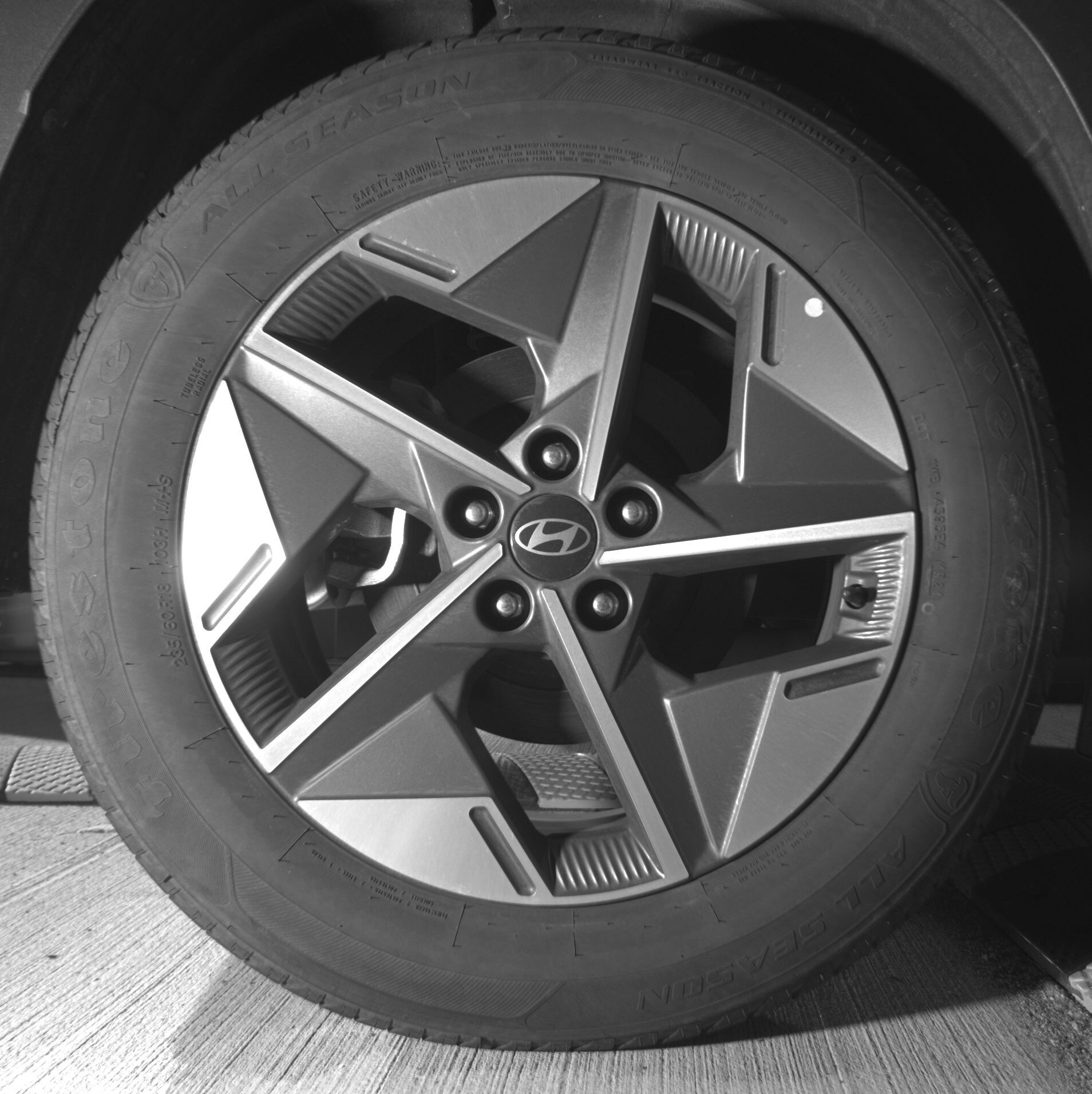 Thumbnail: 2025 Hyundai Tucson - 12