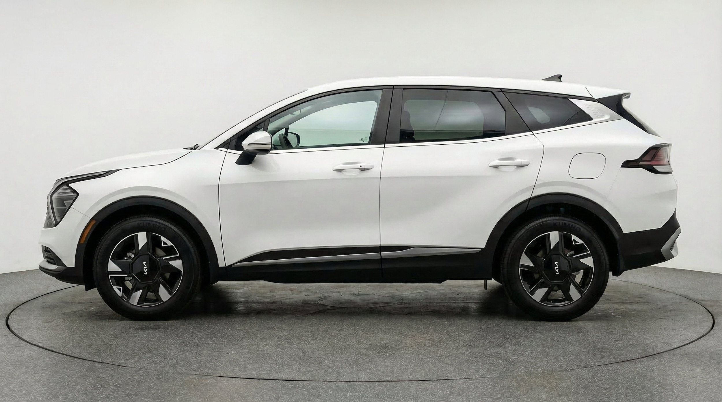 Thumbnail: 2026 Kia Sportage - 5