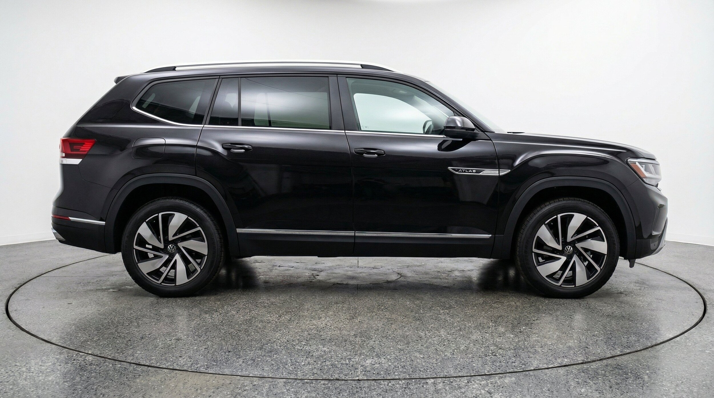 Thumbnail: 2026 Volkswagen Atlas - 11