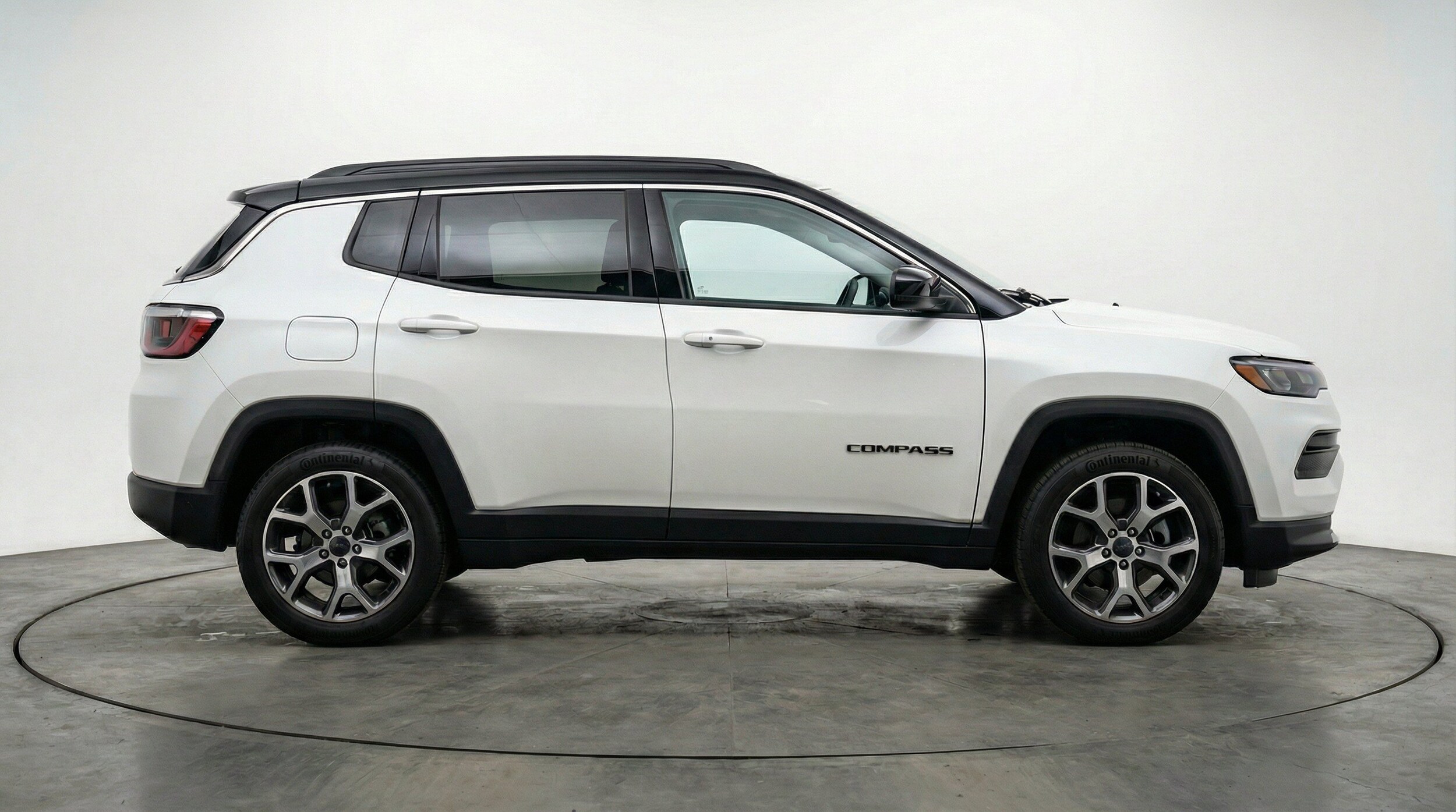 Thumbnail: 2025 Jeep Compass - 11