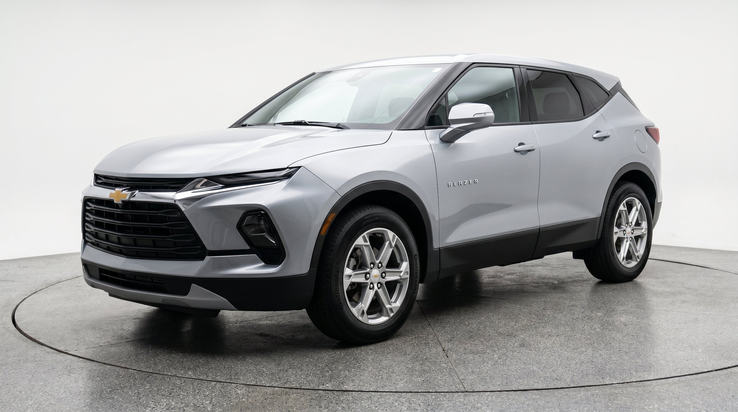 Thumbnail: 2026 Chevrolet Blazer - 3