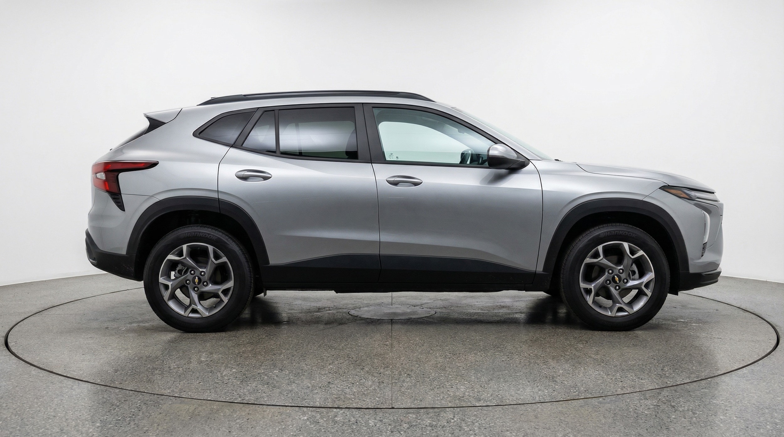 Thumbnail: 2025 Chevrolet Trax - 8