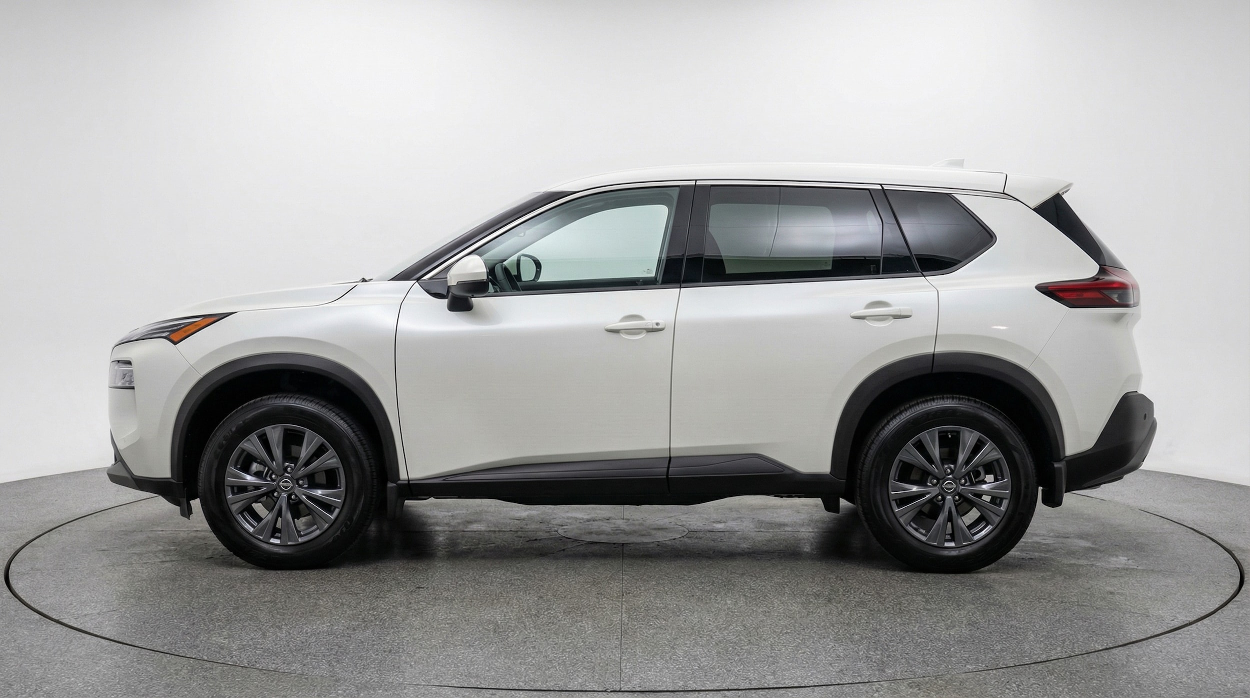 Thumbnail: 2025 Nissan Rogue - 4