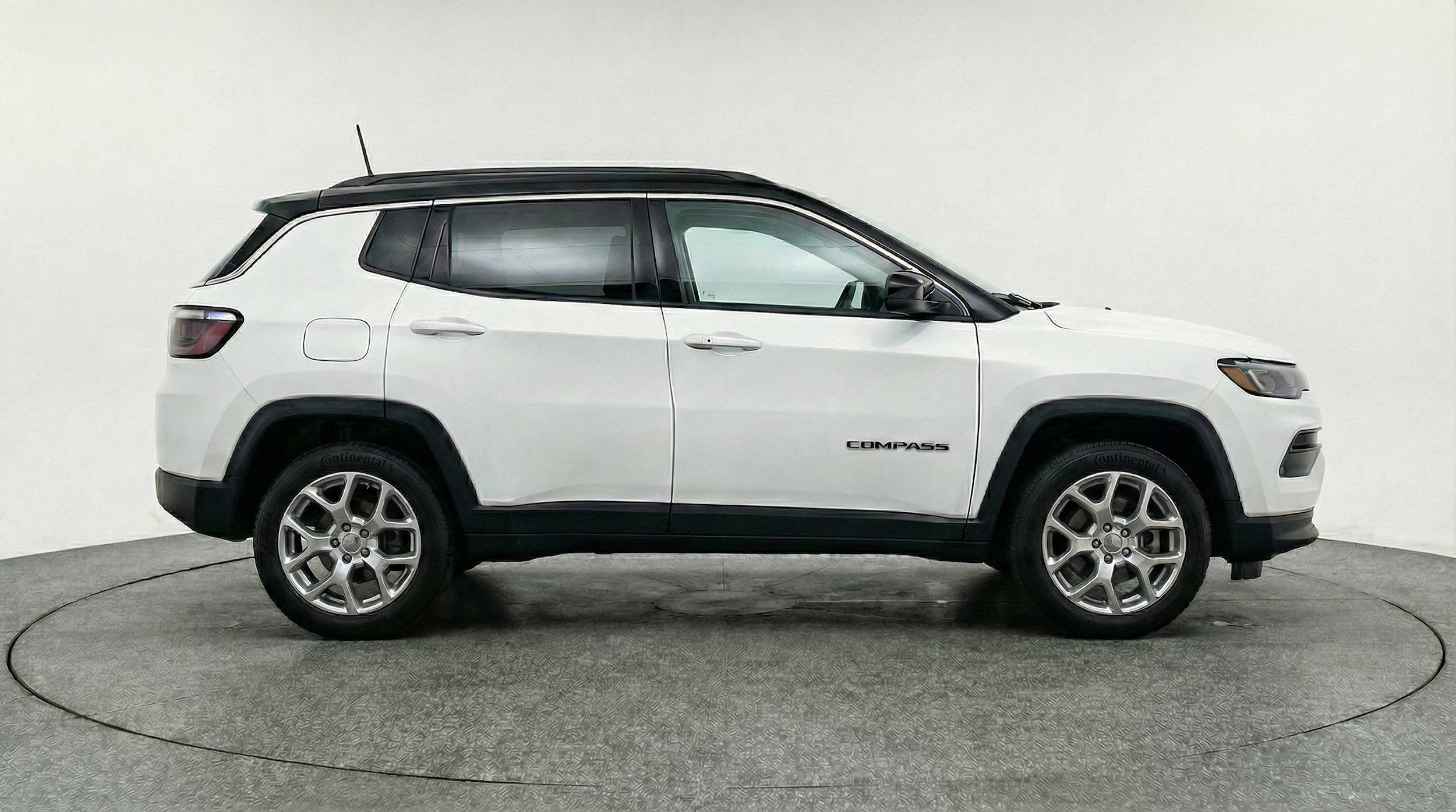 Thumbnail: 2025 Jeep Compass - 8