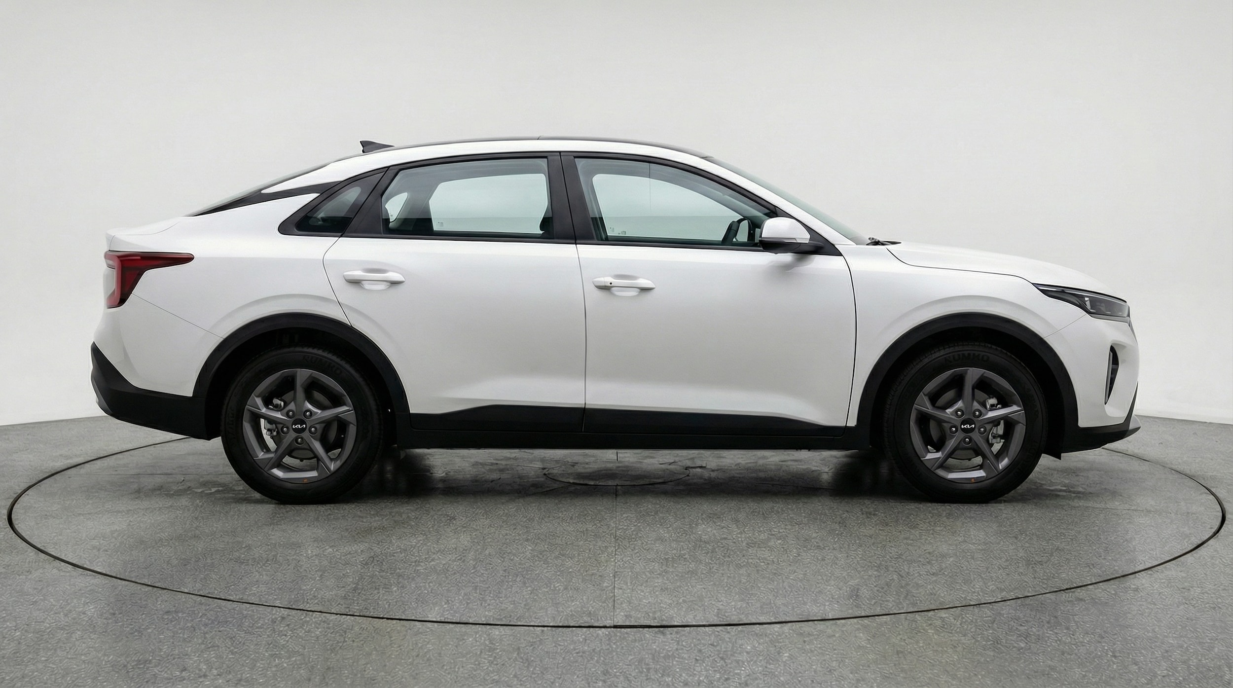 Thumbnail: 2025 Kia K4 - 8