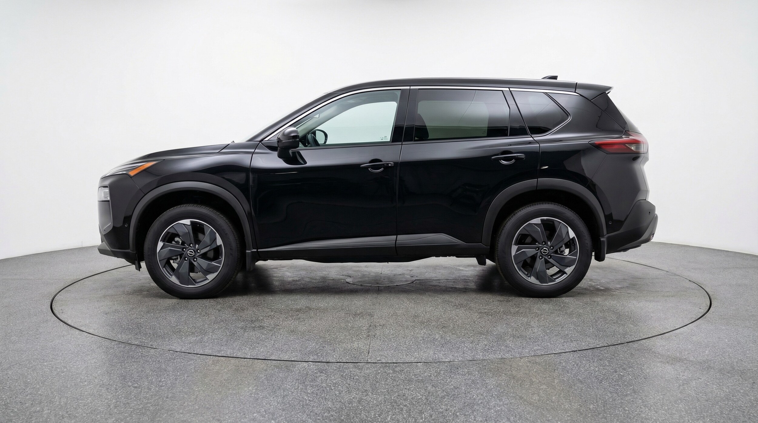 Thumbnail: 2025 Nissan Rogue - 4