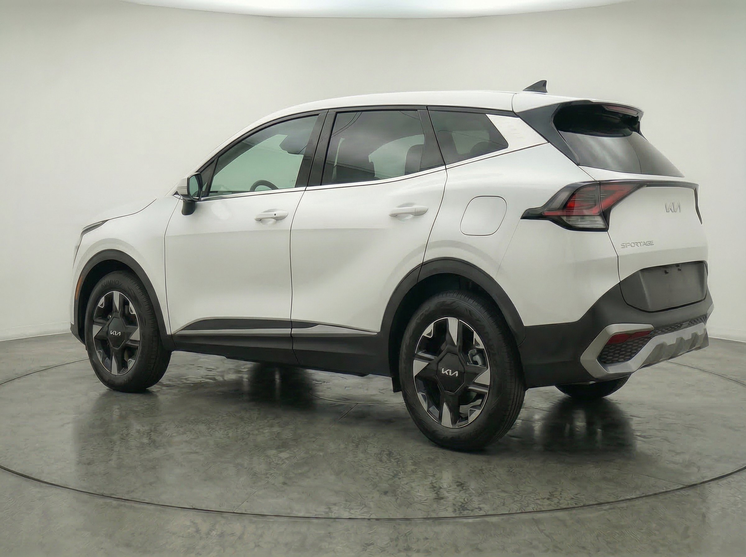 Thumbnail: 2026 Kia Sportage - 6