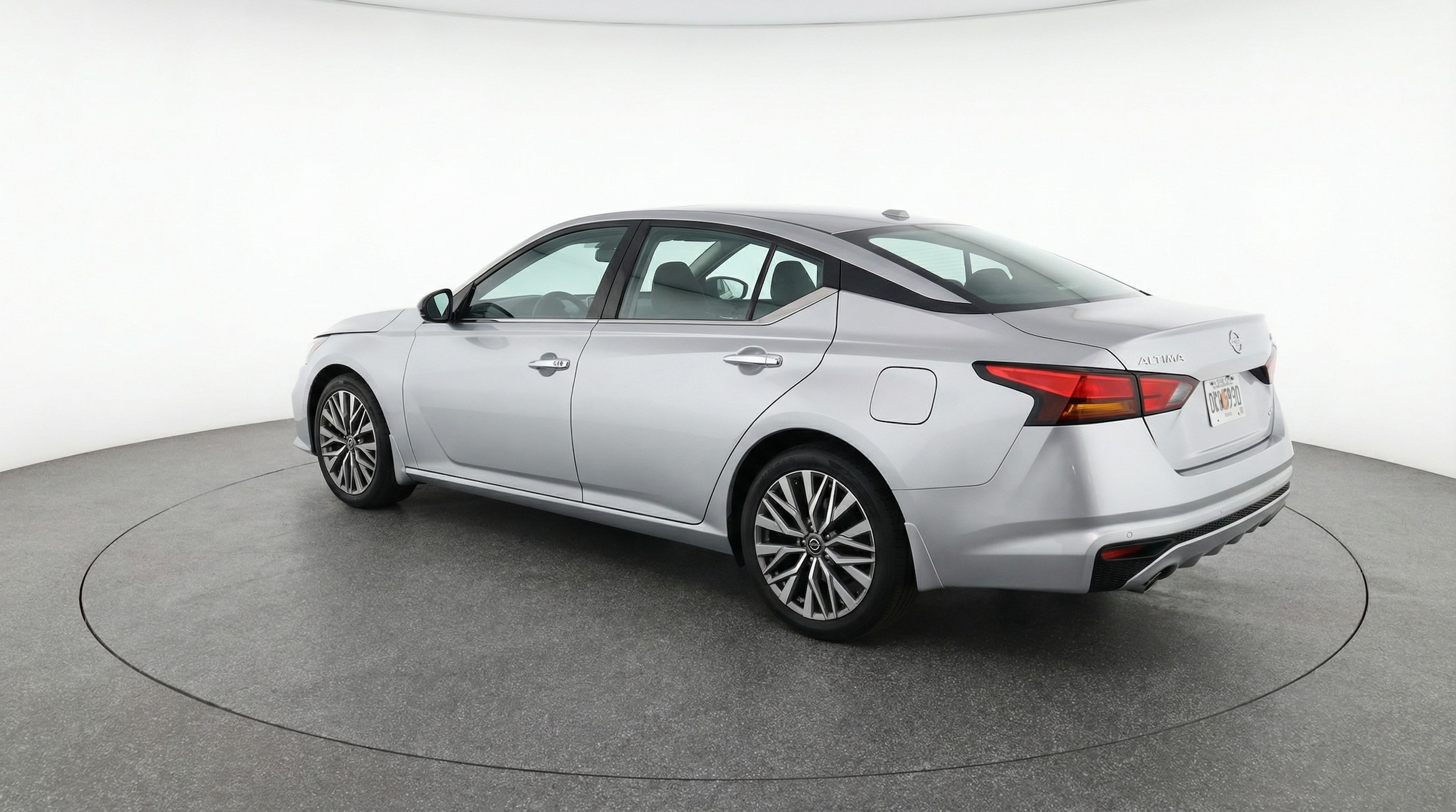 Thumbnail: 2025 Nissan Altima - 5