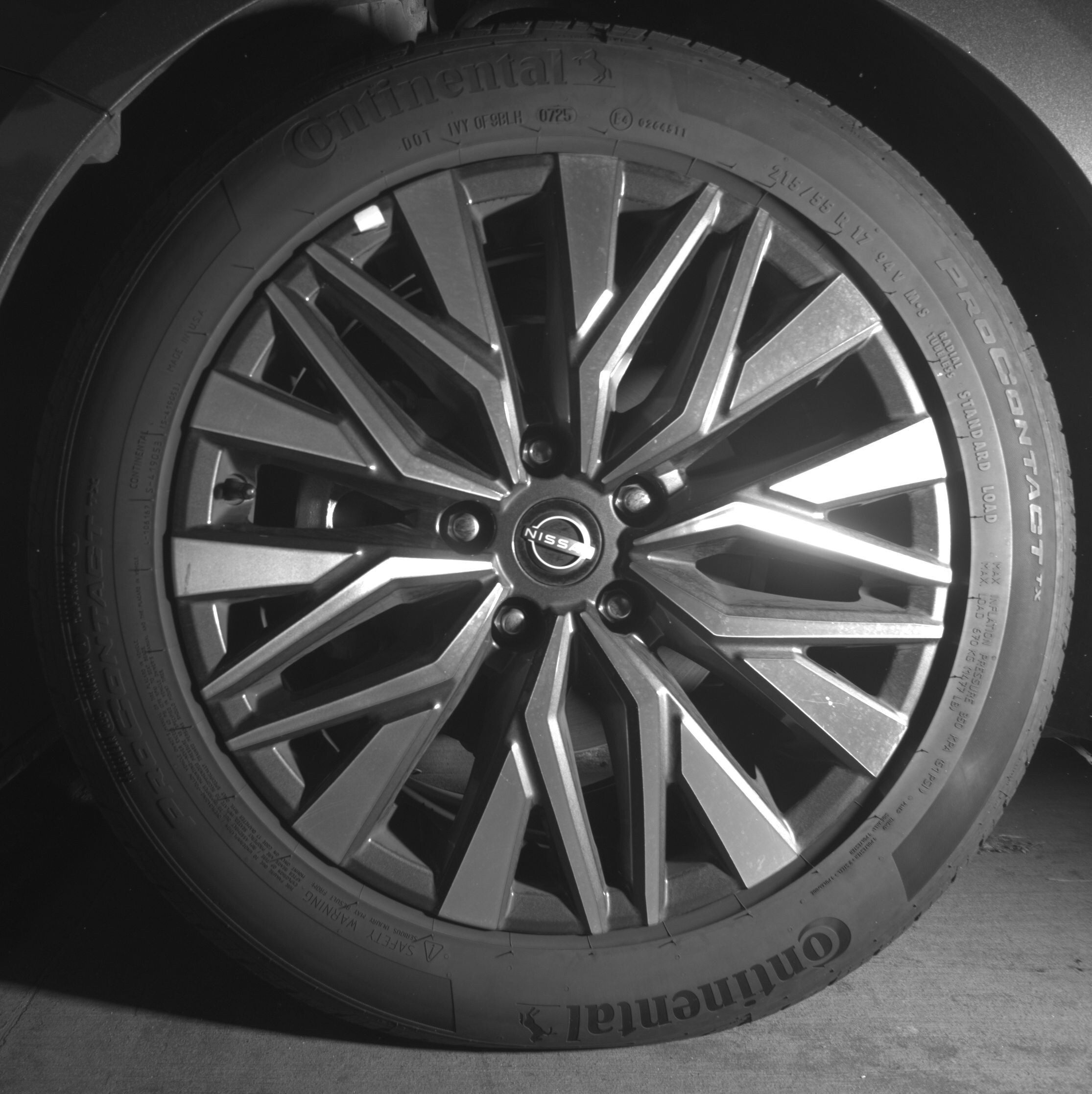 Thumbnail: 2025 Nissan Altima - 9