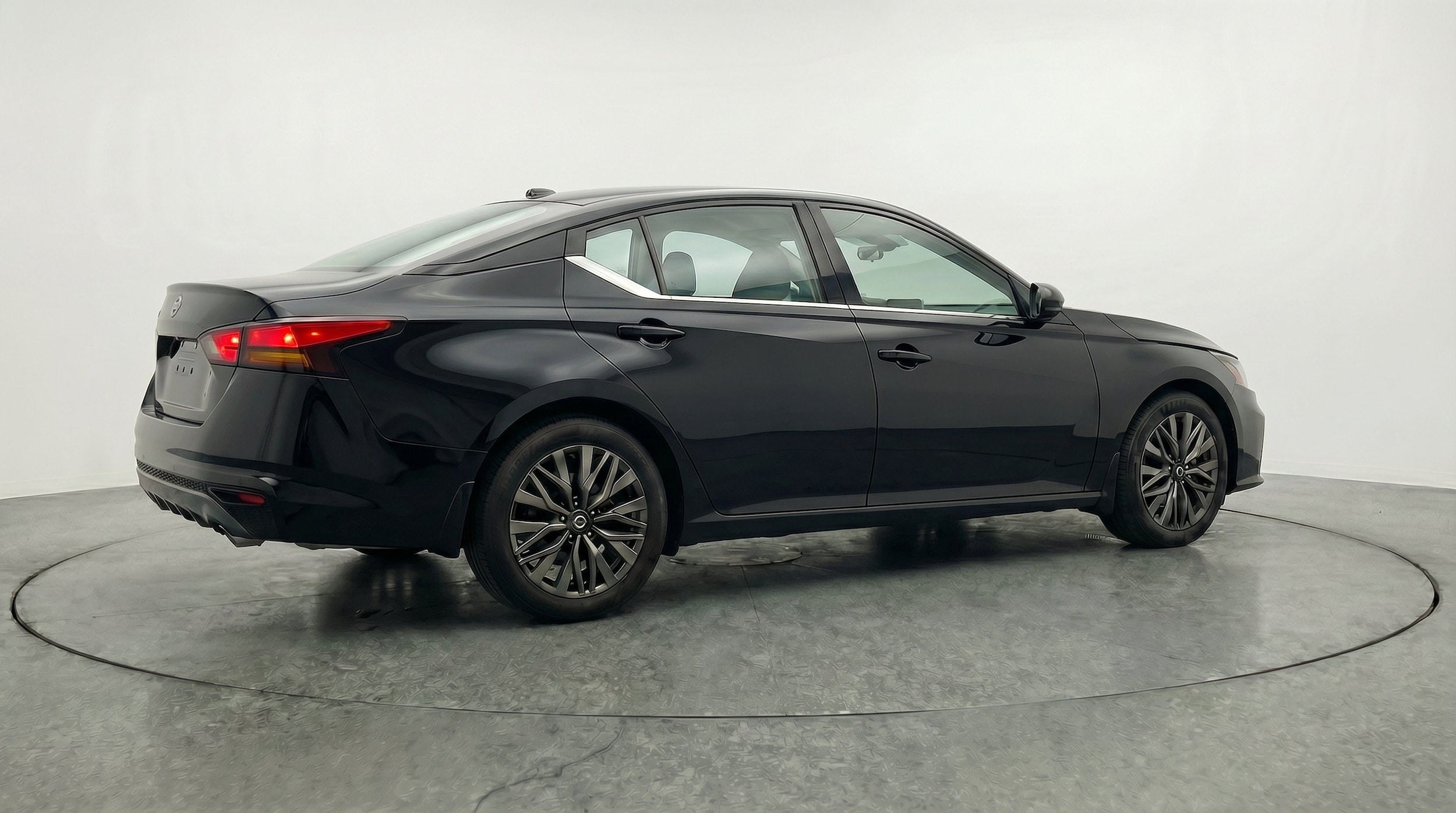 Thumbnail: 2026 Nissan Altima - 9