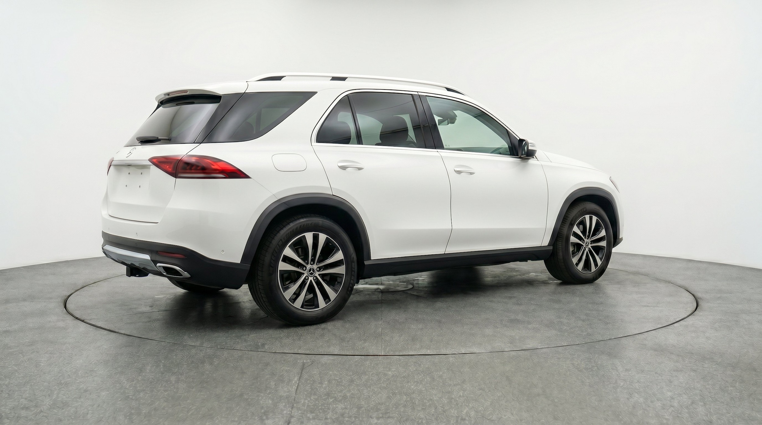 Thumbnail: 2026 Mercedes-Benz GLE - 9