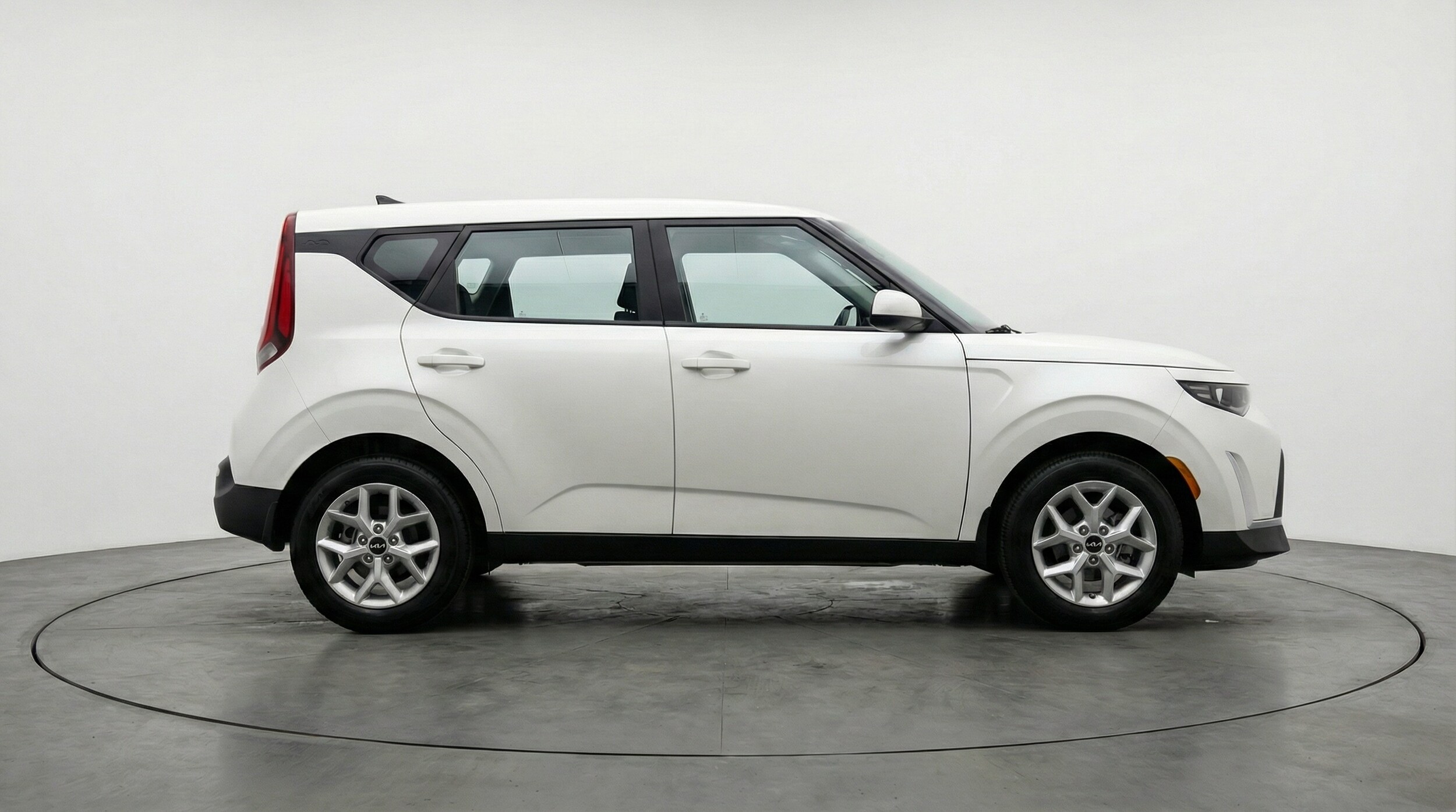 Thumbnail: 2025 Kia Soul - 8