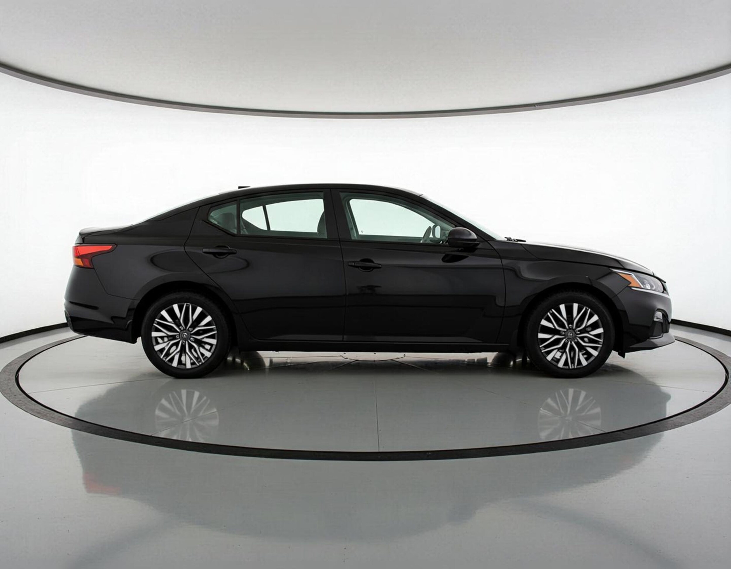 Thumbnail: 2025 Nissan Altima - 8
