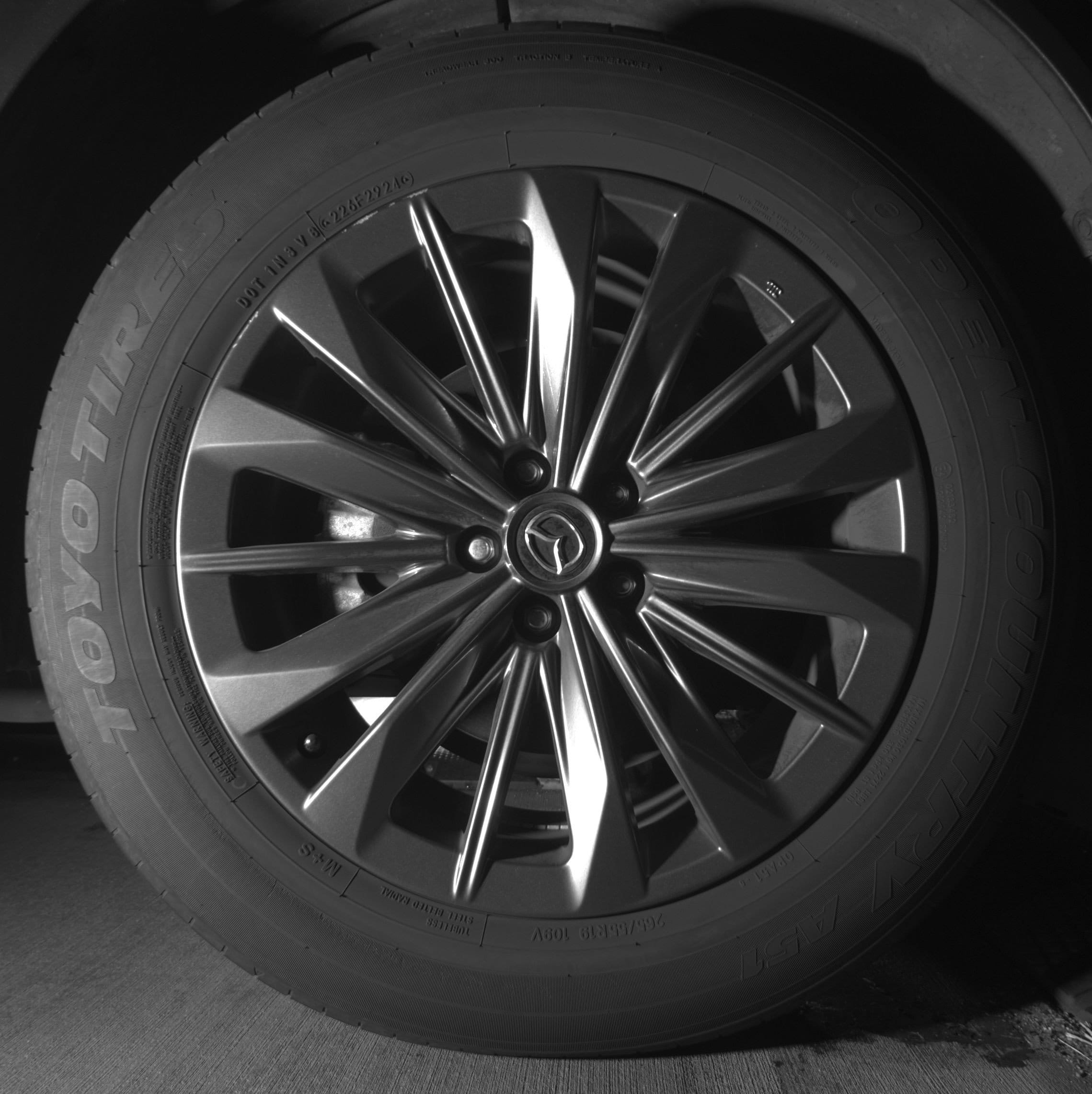 Thumbnail: 2025 Mazda CX-70 - 13