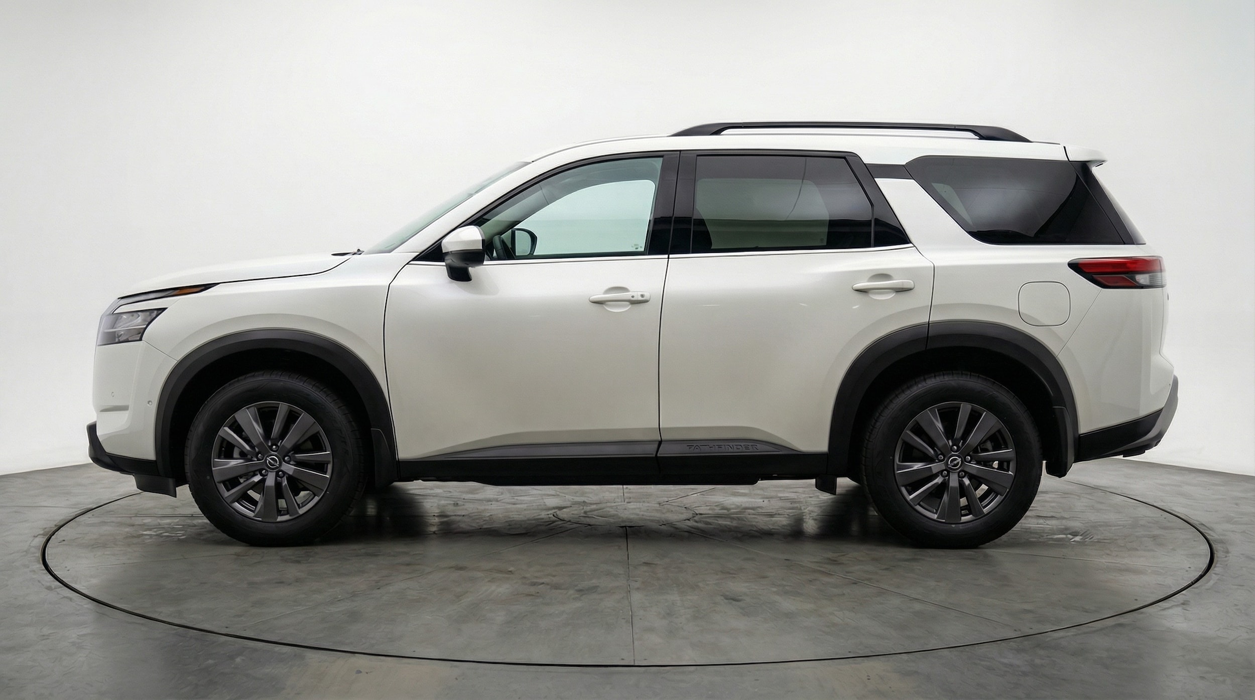 Thumbnail: 2025 Nissan Pathfinder - 8