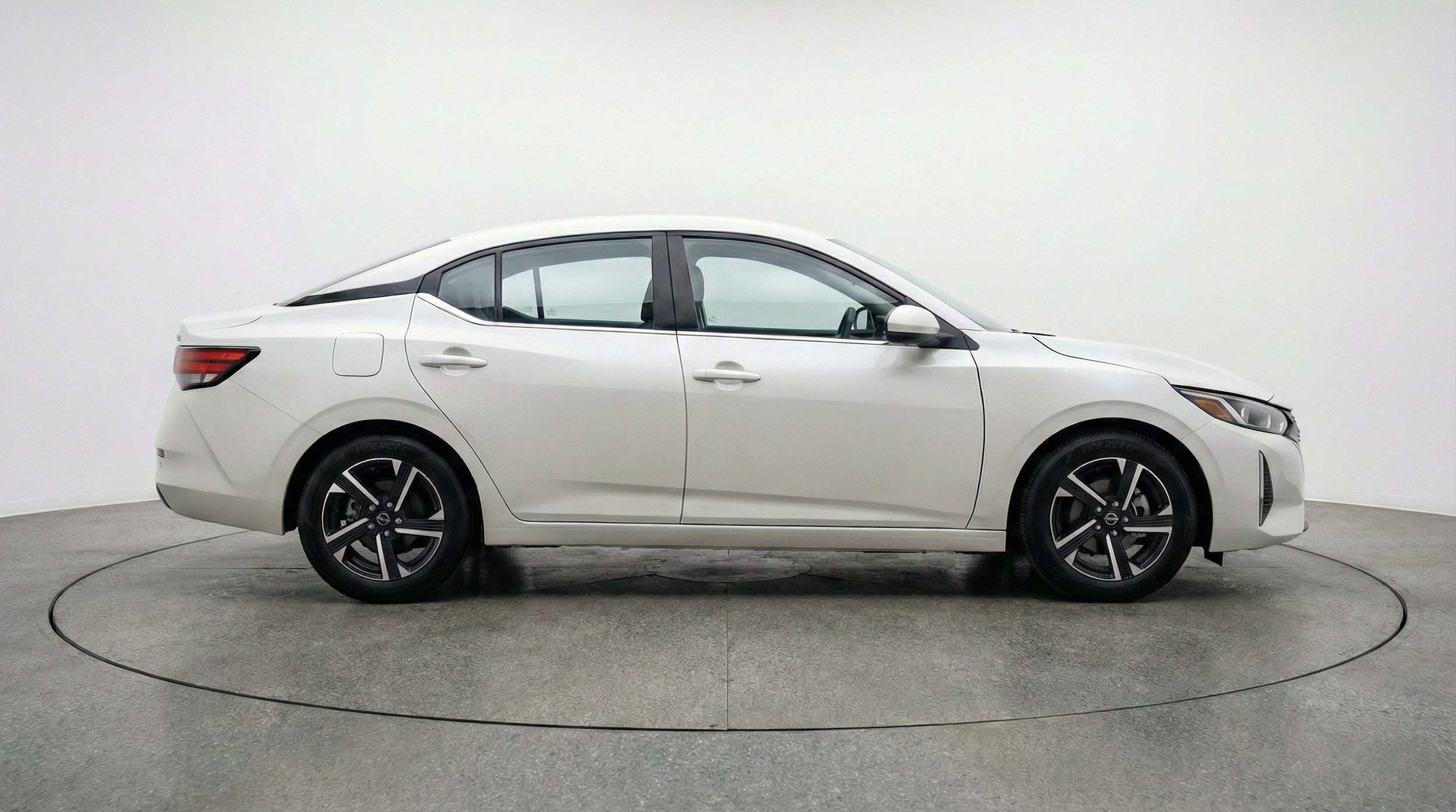 Thumbnail: 2025 Nissan Sentra - 11