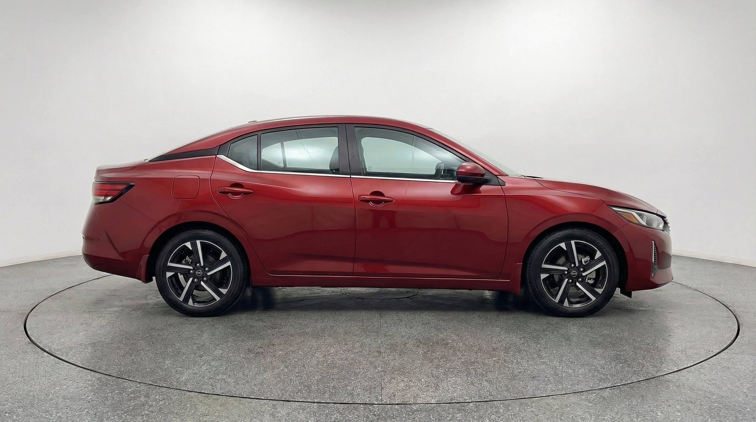 Thumbnail: 2025 Nissan Sentra - 11