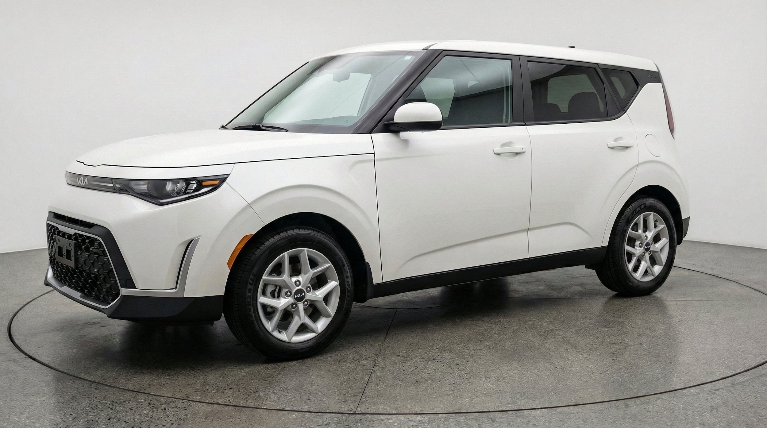 Thumbnail: 2025 Kia Soul - 3