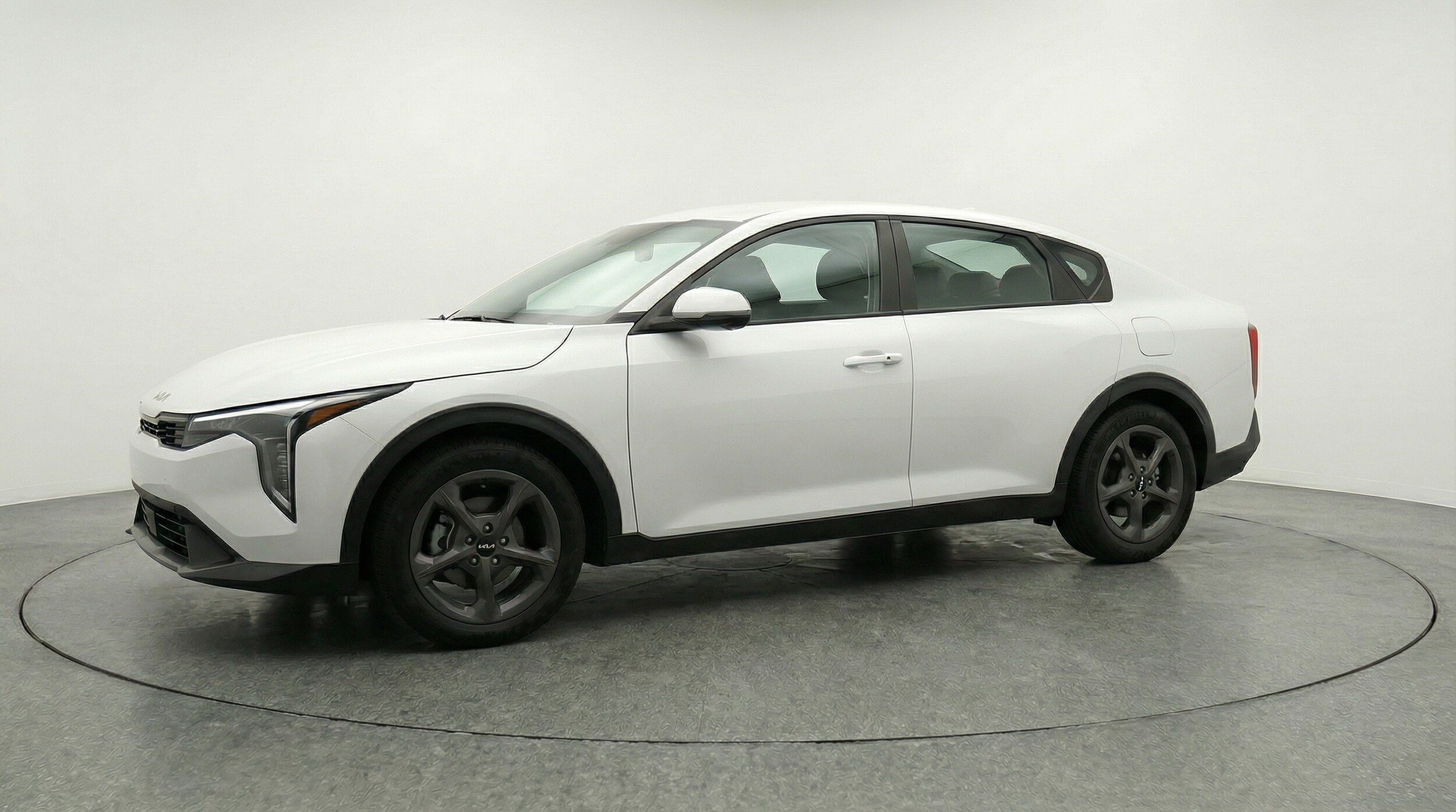 Thumbnail: 2025 Kia K4 - 3