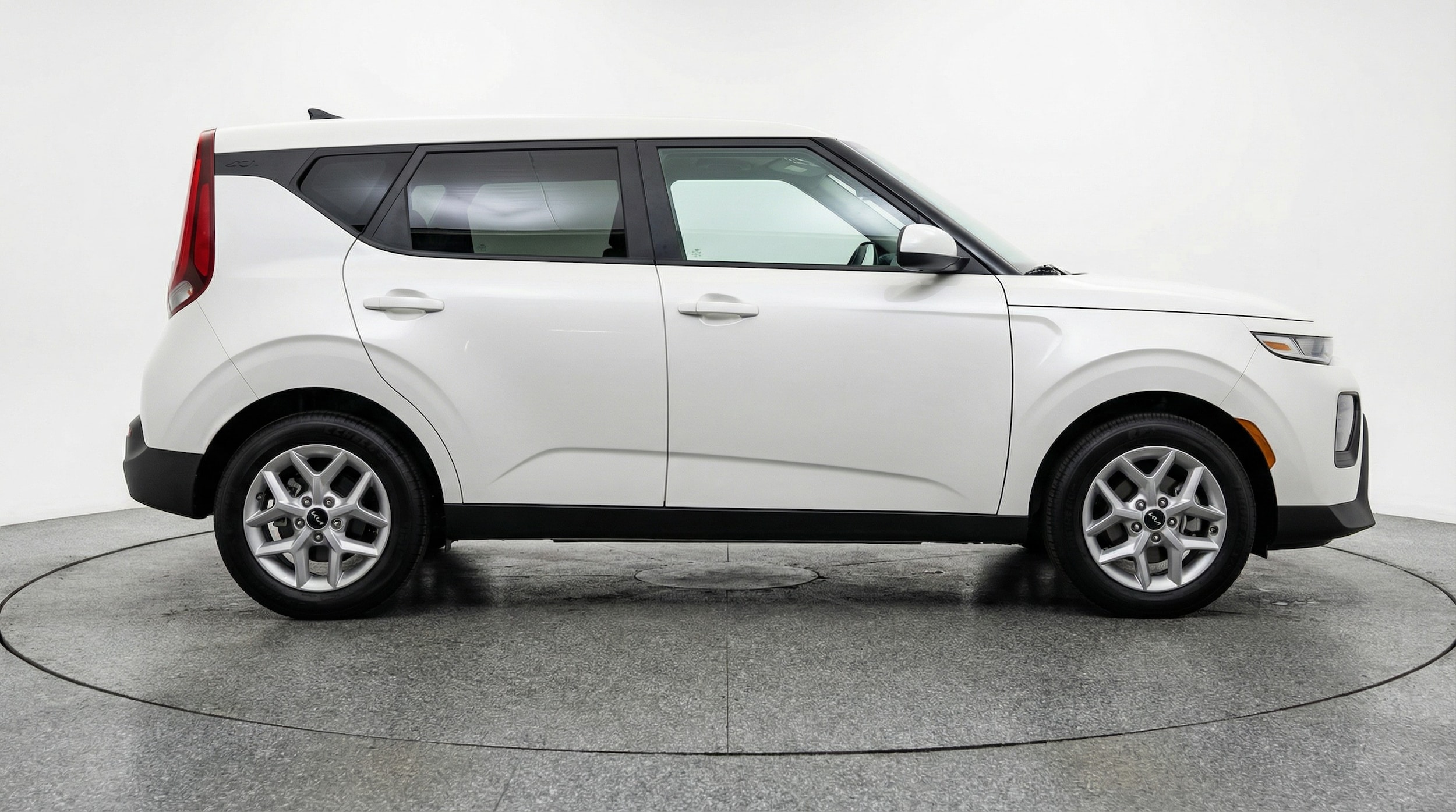 Thumbnail: 2025 Kia Soul - 8