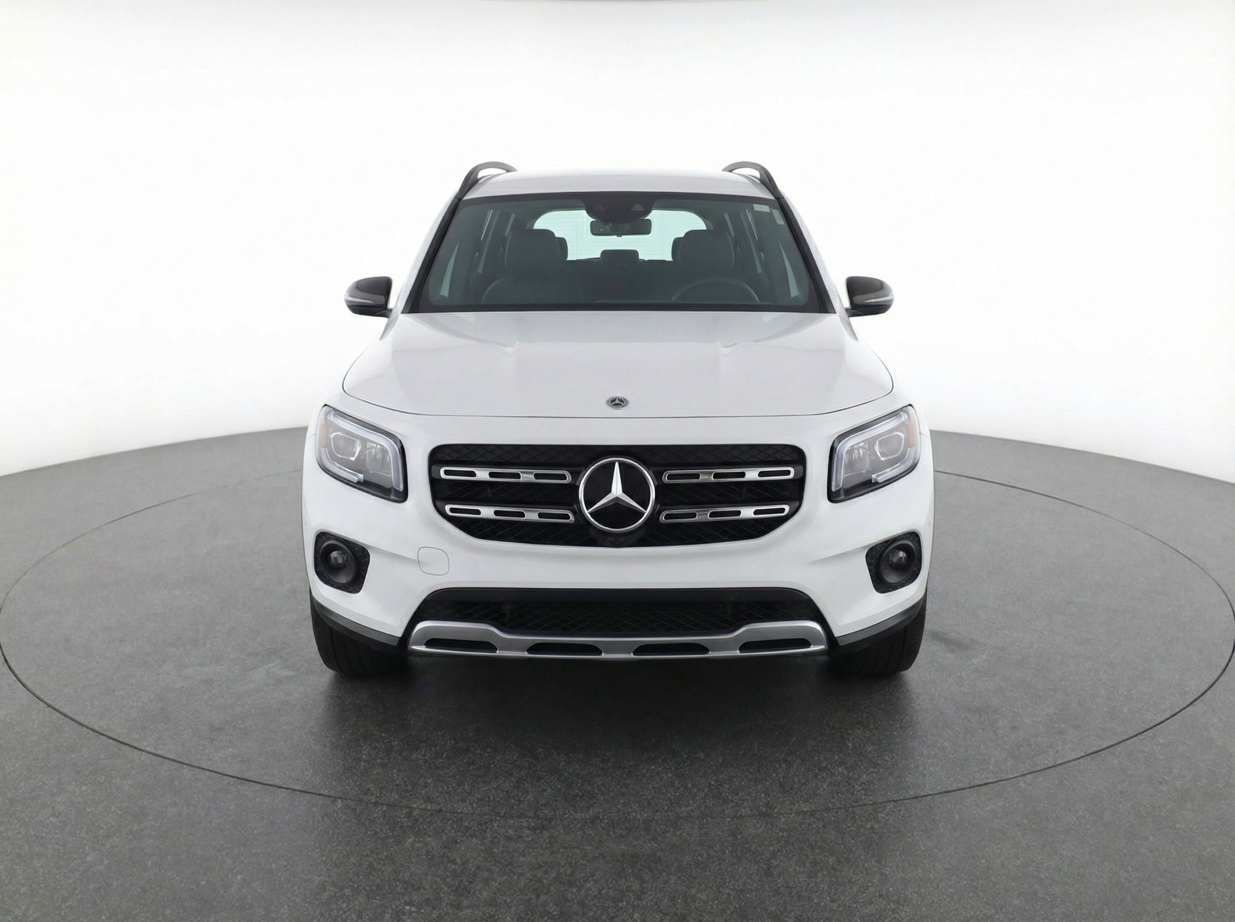 Thumbnail: 2025 Mercedes-Benz GLB - 2